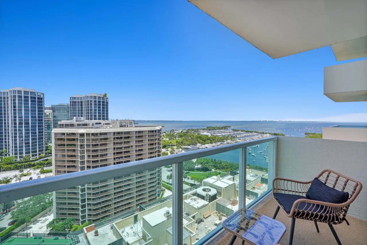 SF Beautiful Blue & Gold Studio with Ocean View 19