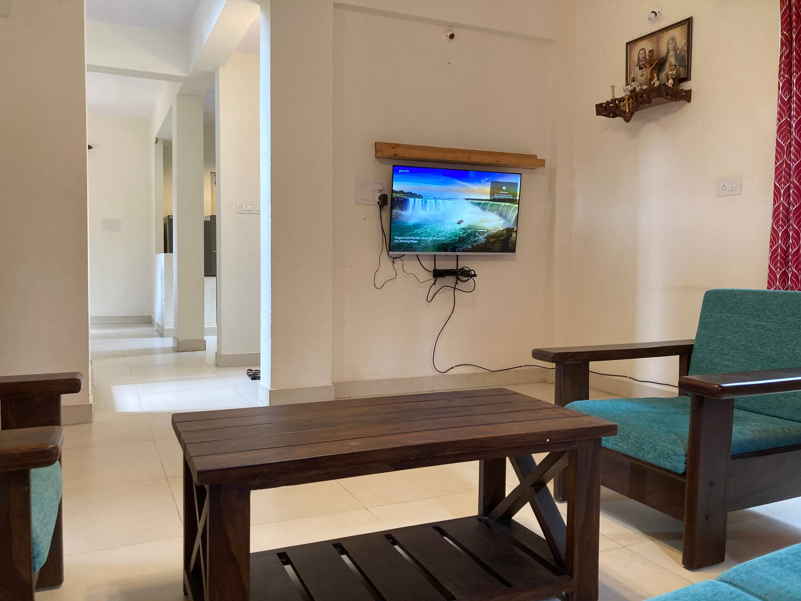 The Village Lane Hideaway | 3BHK | Mobor Beach| 13