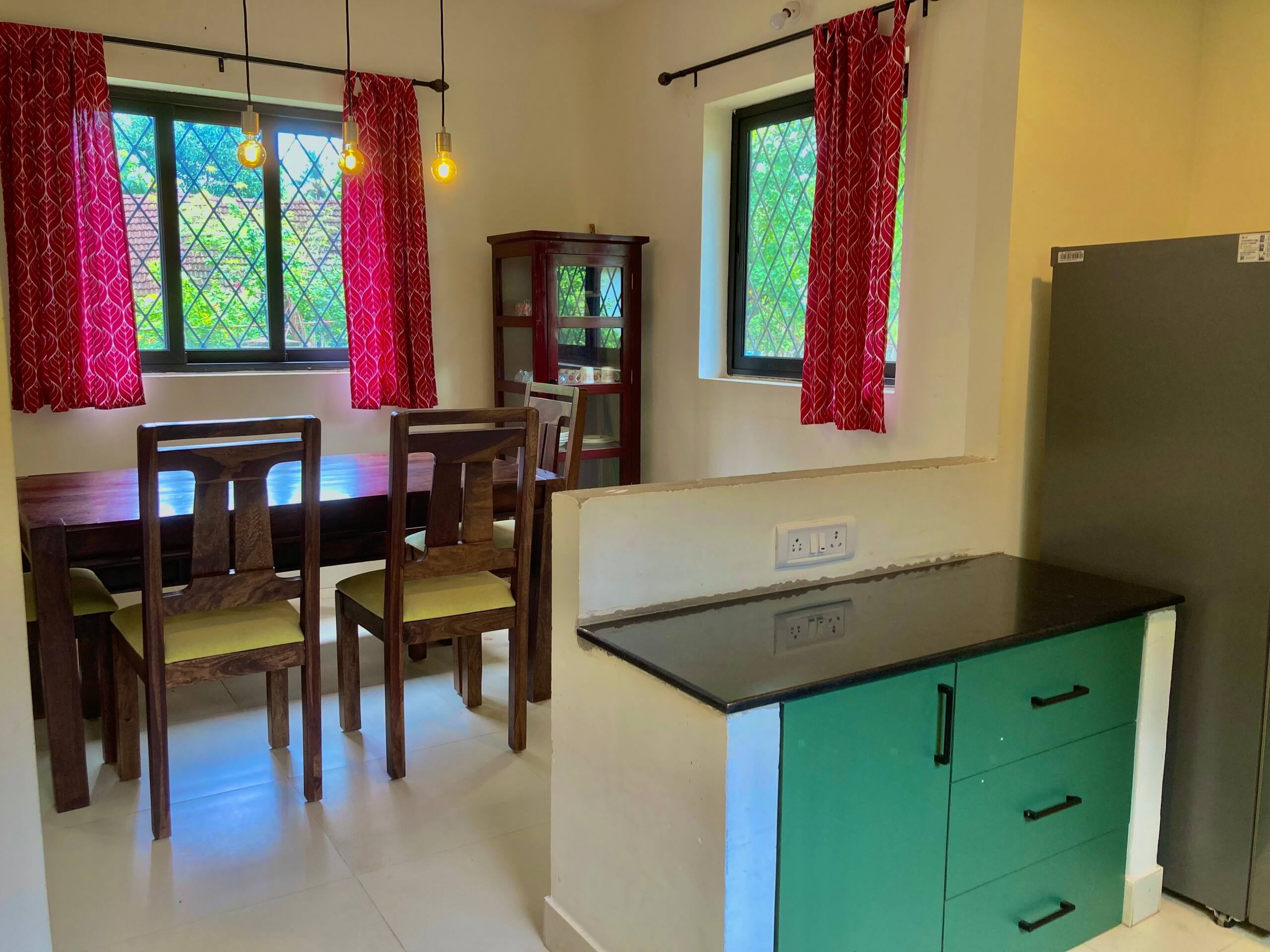 The Village Lane Hideaway | 3BHK | Mobor Beach| — photo 5