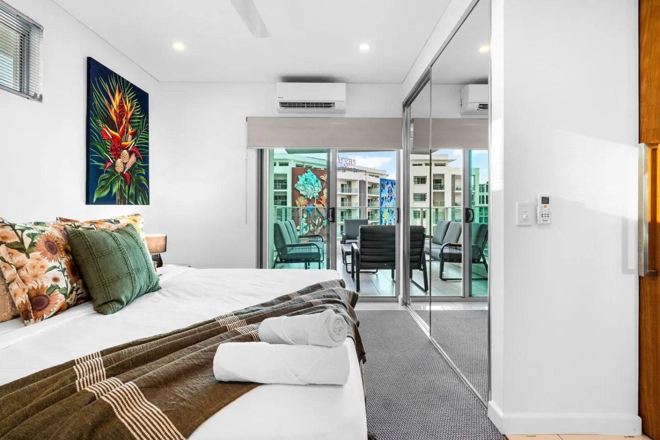 Zen Crystal Tide: Balcony - Pool - Gym - Seaview 19