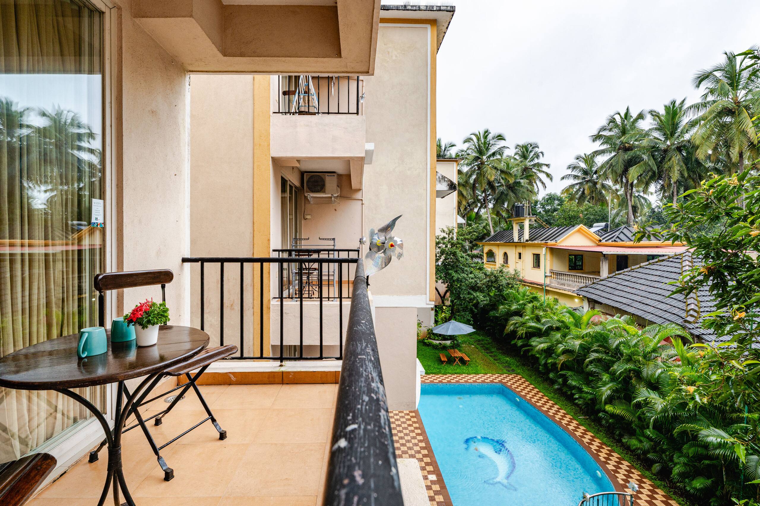 Treehouse Blue 1 bhk-/1, Pool, WiFi & Breakfast — photo 5