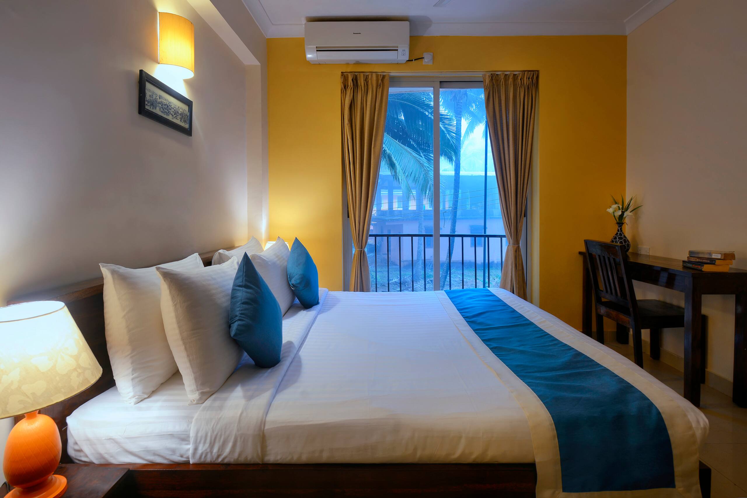 Treehouse Blue 1 bhk-/1, Pool, WiFi & Breakfast 23