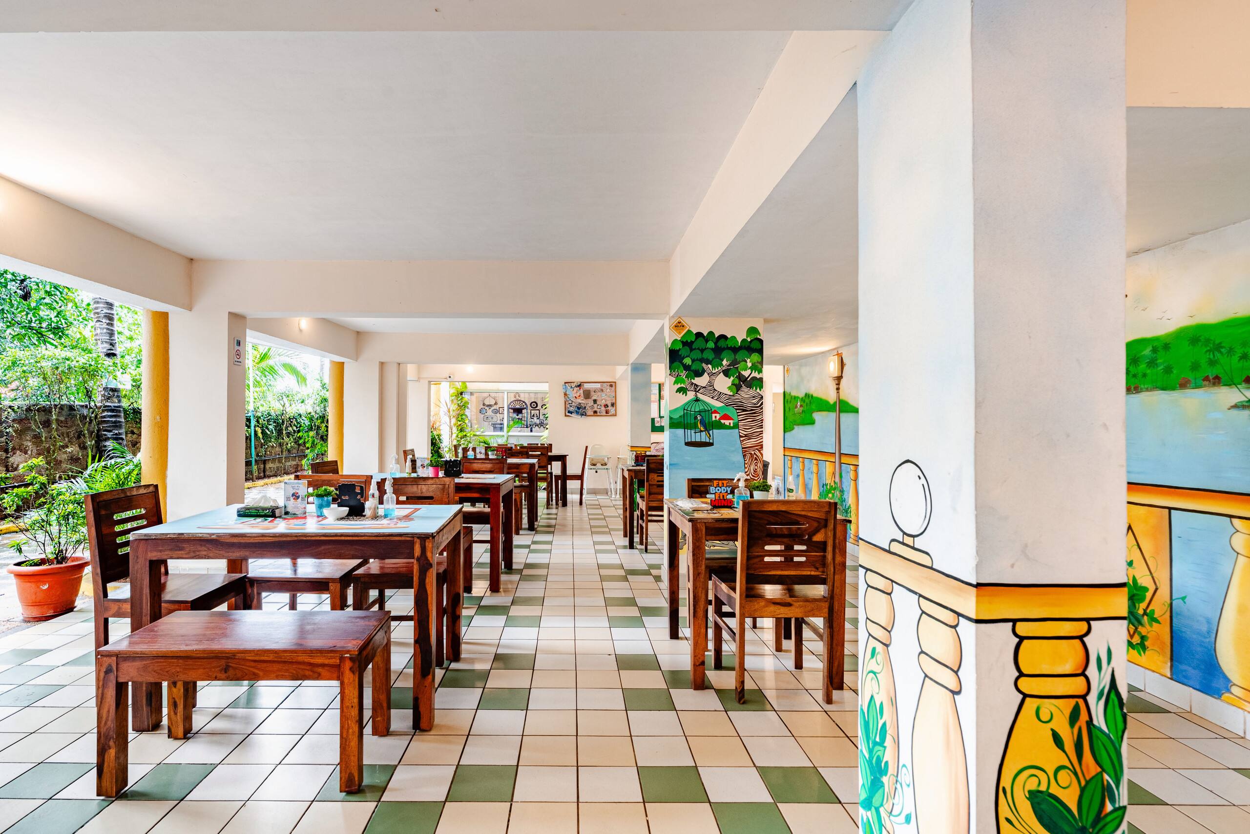 Treehouse Blue 1 bhk-/1, Pool, WiFi & Breakfast 22