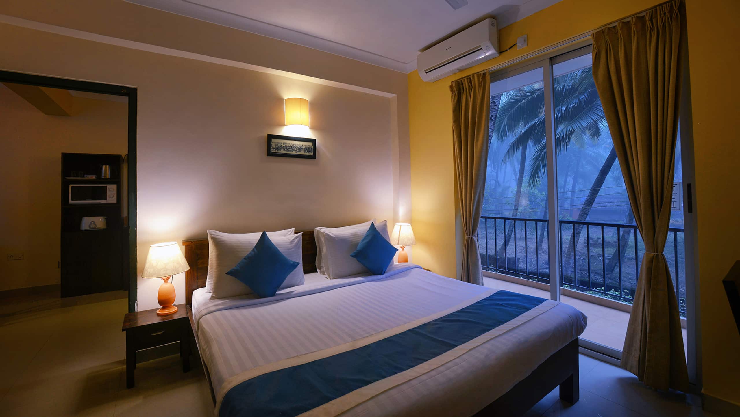 Treehouse Blue 1 bhk-/1, Pool, WiFi & Breakfast — photo 4