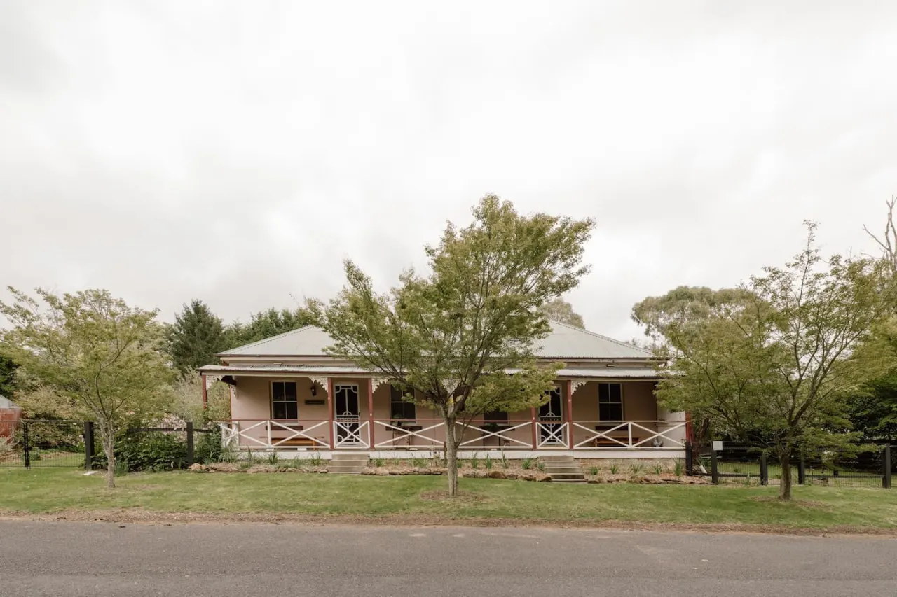Larsen's Cottage #1: Historic 1880 Home 15