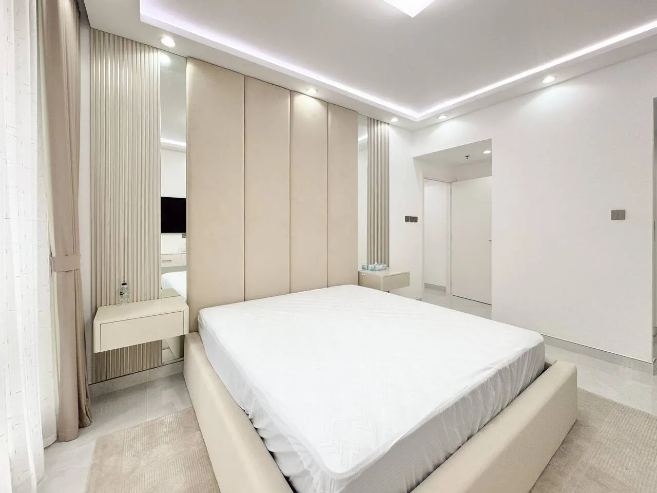 Dream Shoma-2BR - Pool - Walk to Burj Khalifa 17