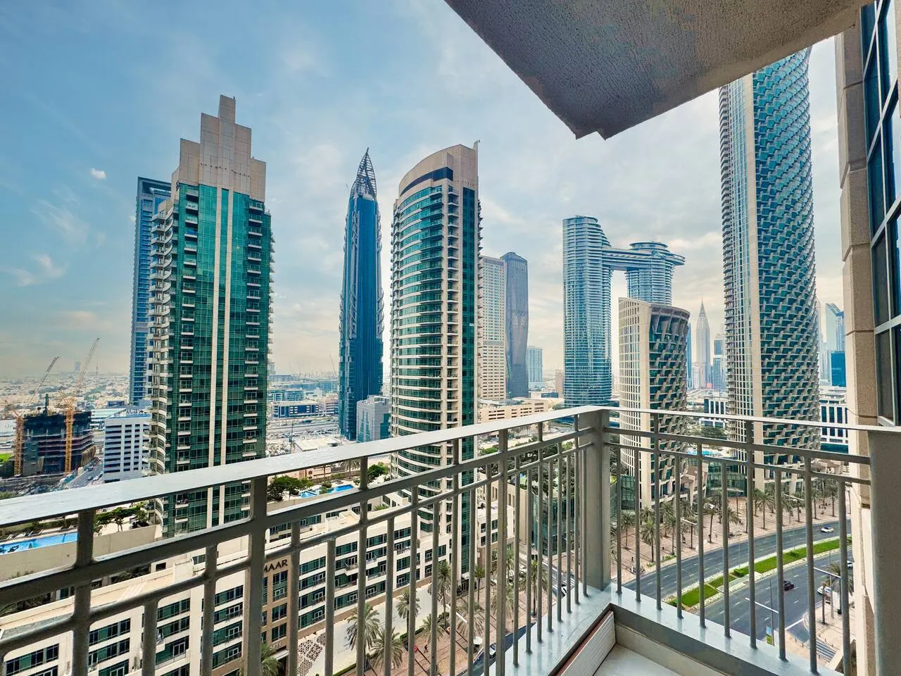 Dream Shoma-2BR - Pool - Walk to Burj Khalifa — photo 3