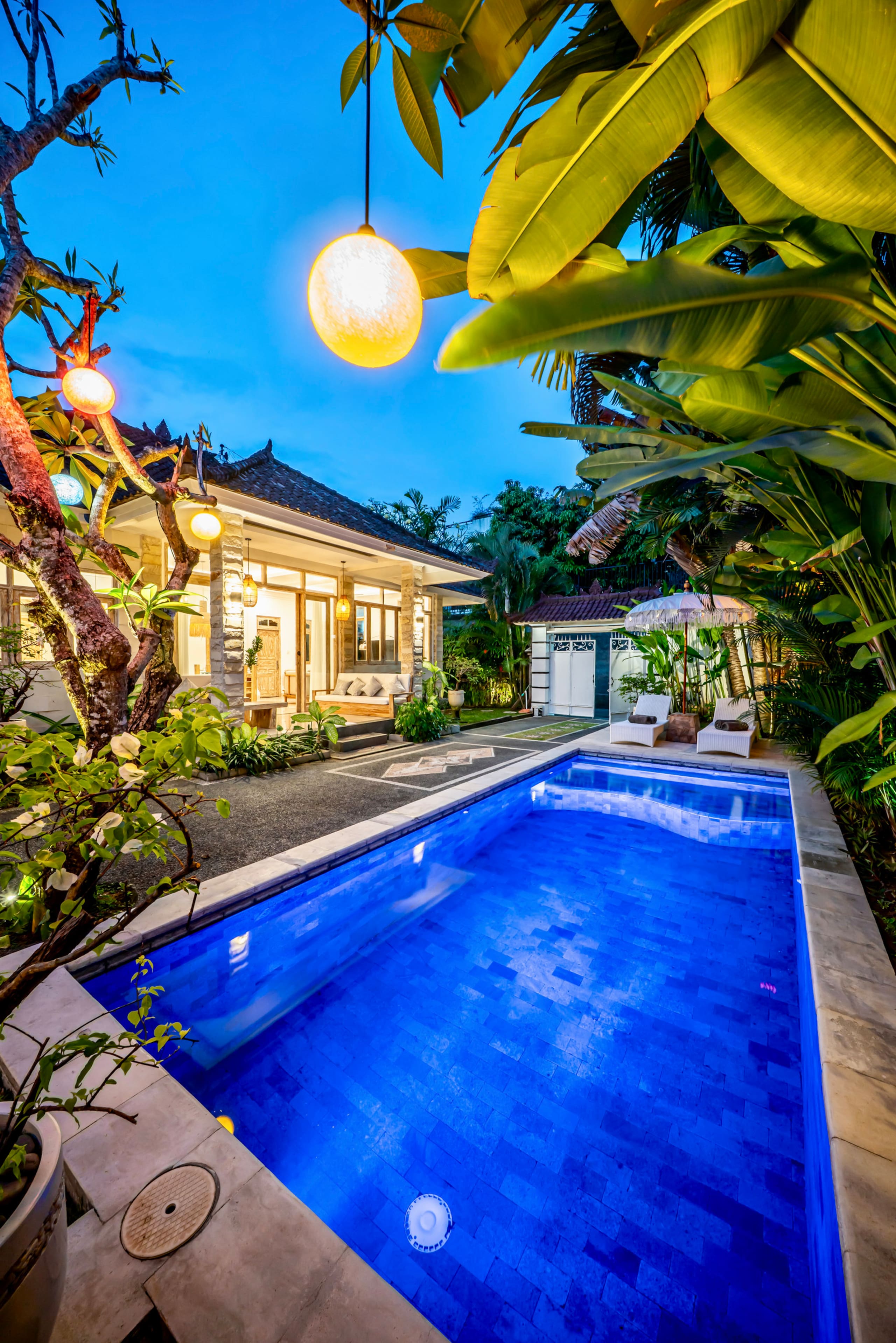 Villa Kensington – Billiard & Pool Seminyak Villa