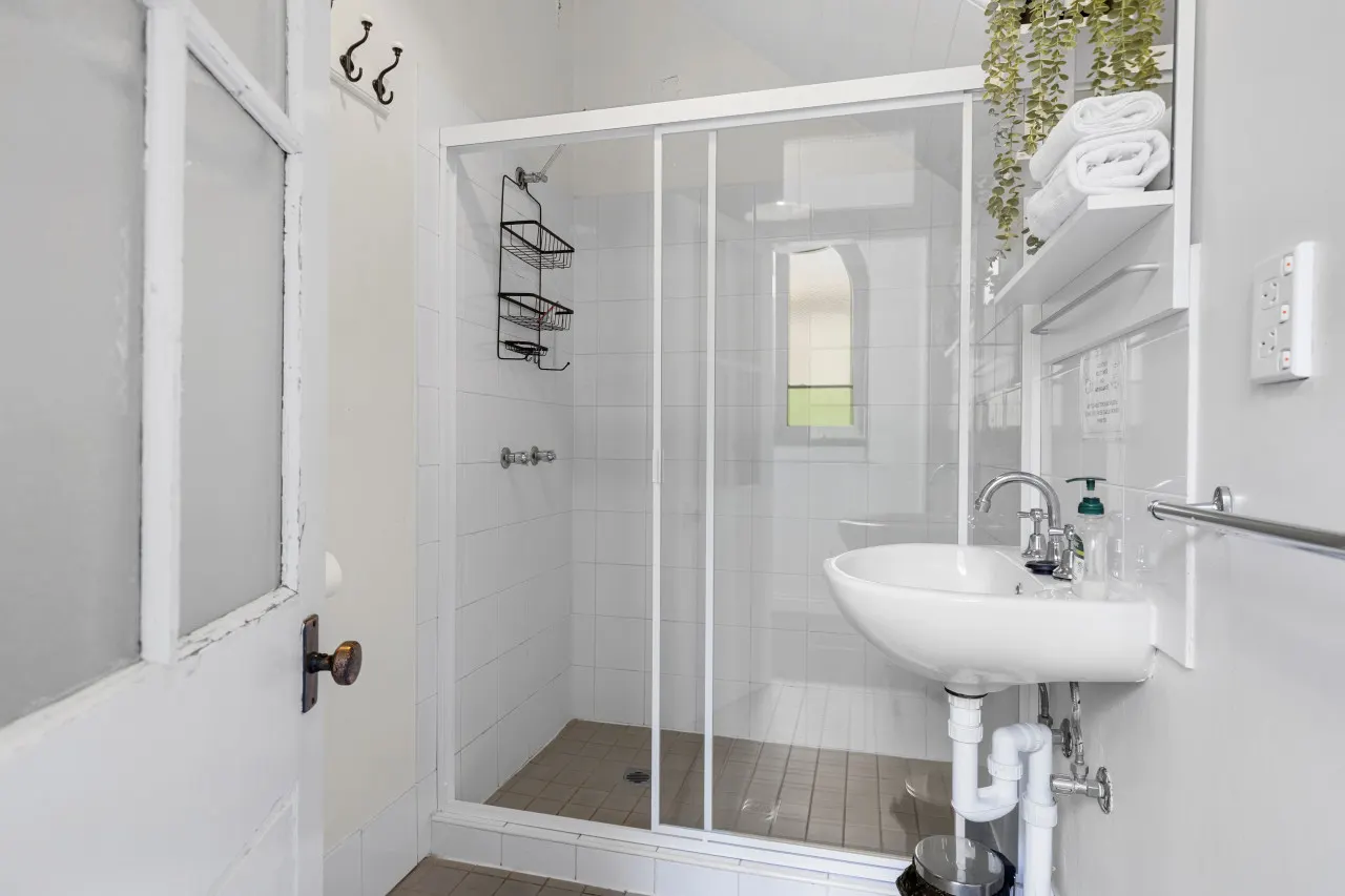 3BR Heritage Townhouse in The Rocks 13