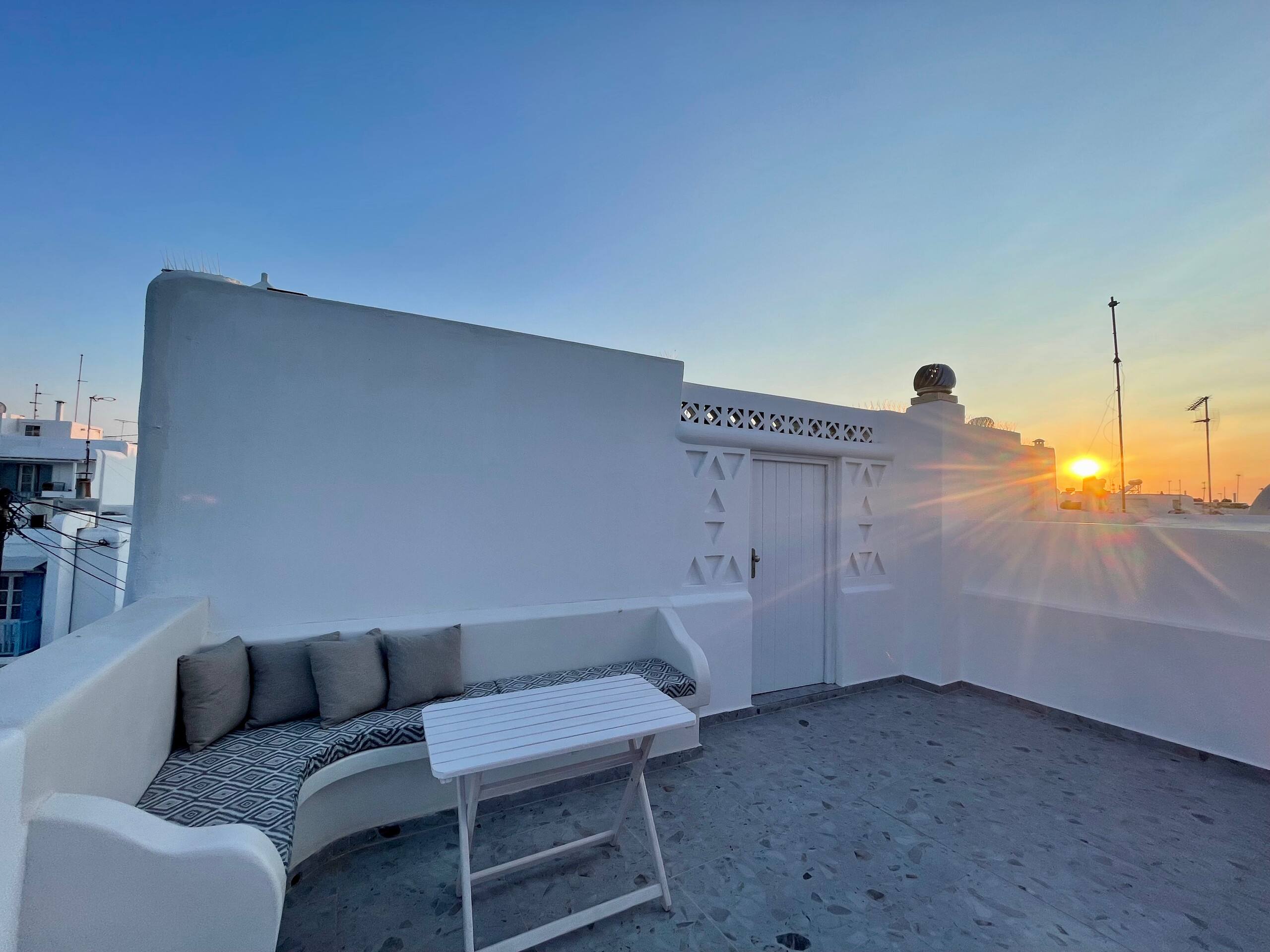 Roof top home for 2 8