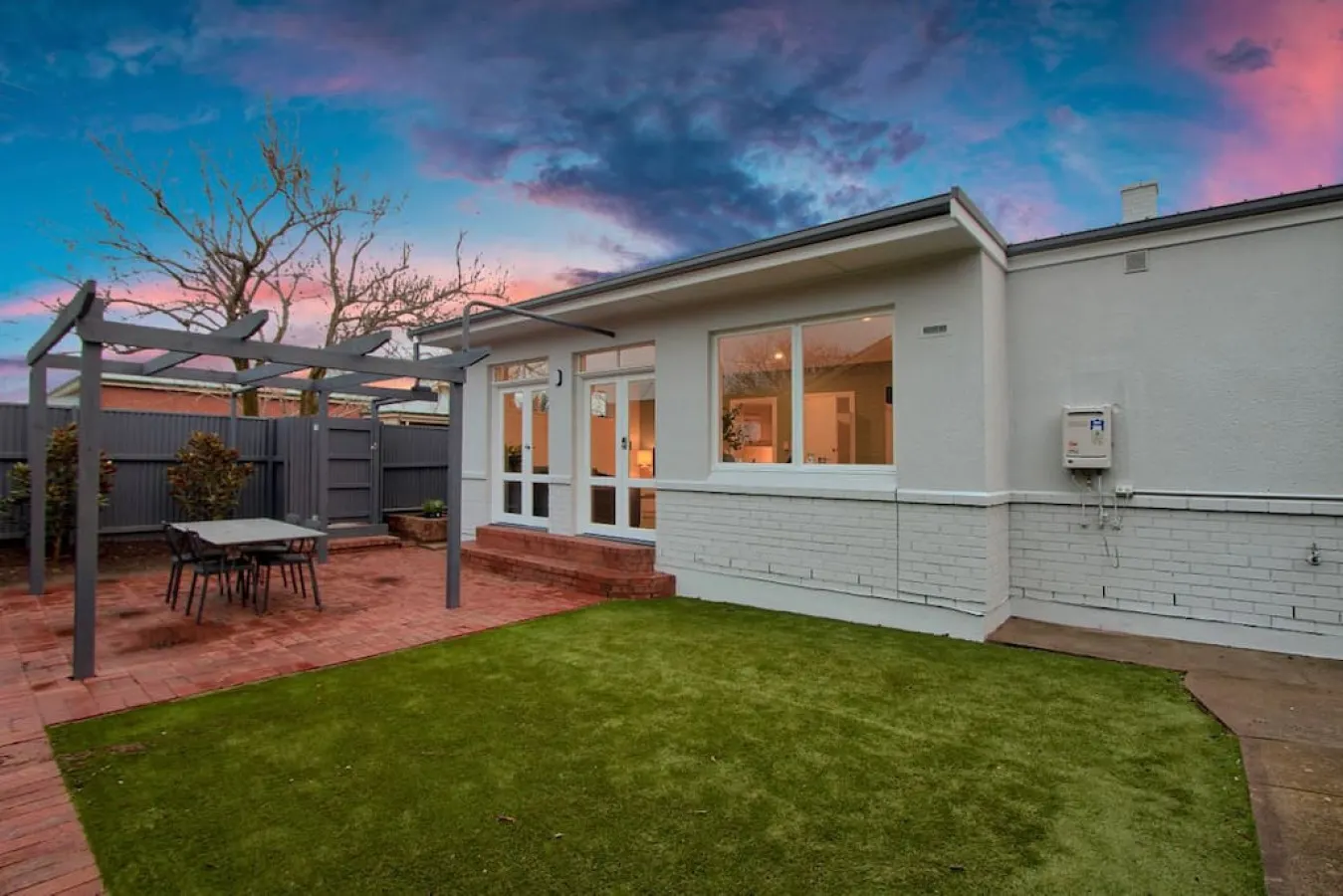 Morris Cottage—Spacious Abode in Easy Location
