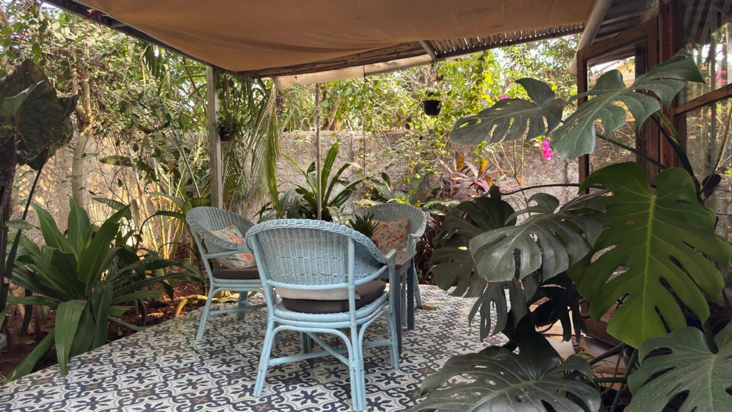 Hidden Tropical Stay in Calangute - Close to Beach — photo 2