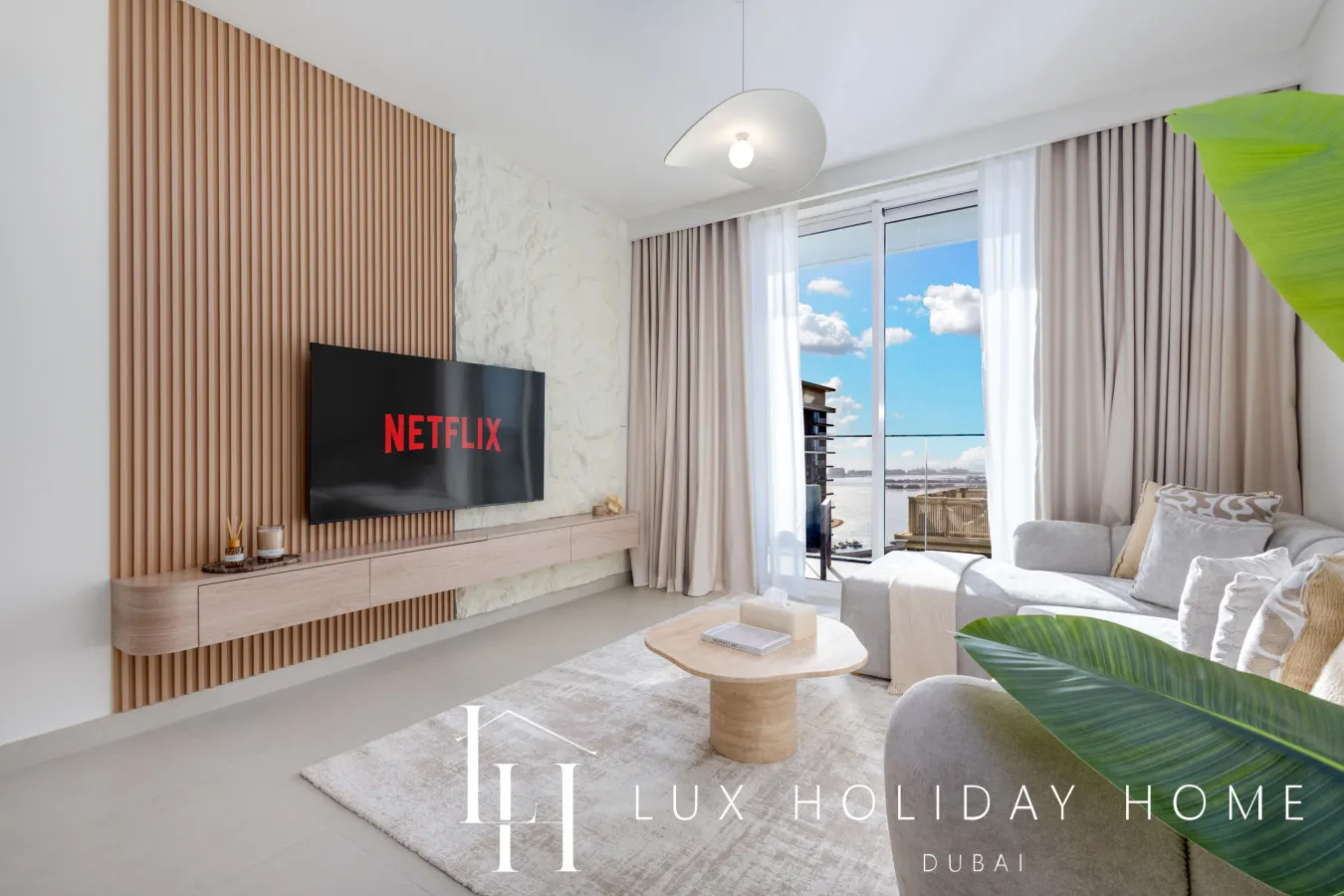 LUX The Beach Mansion Atlantis View Suite 3 9
