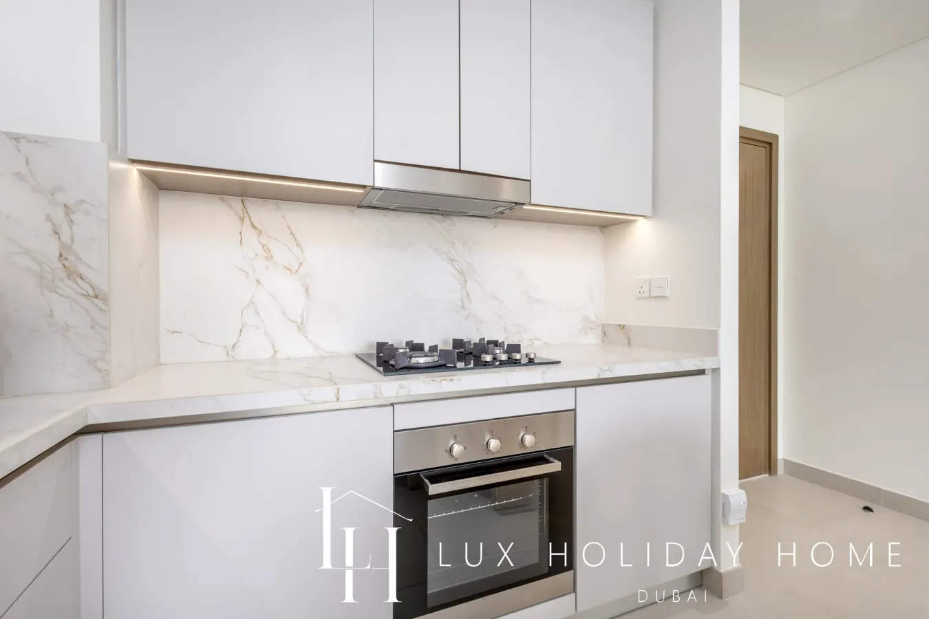 LUX The Beach Mansion Atlantis View Suite 3 16
