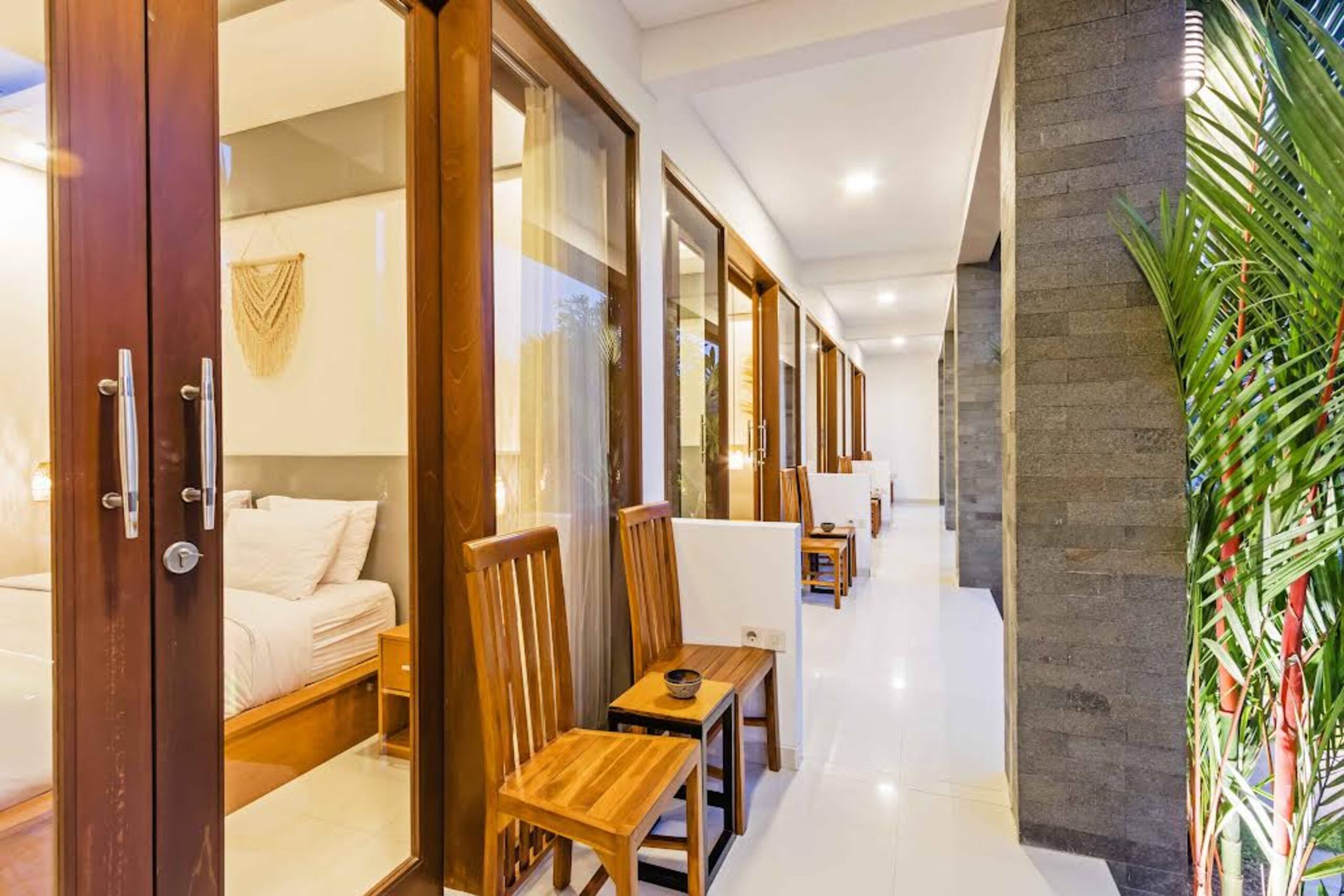 Villa Aruna – 5BR Canggu, 5 min to la brisa & surf 24