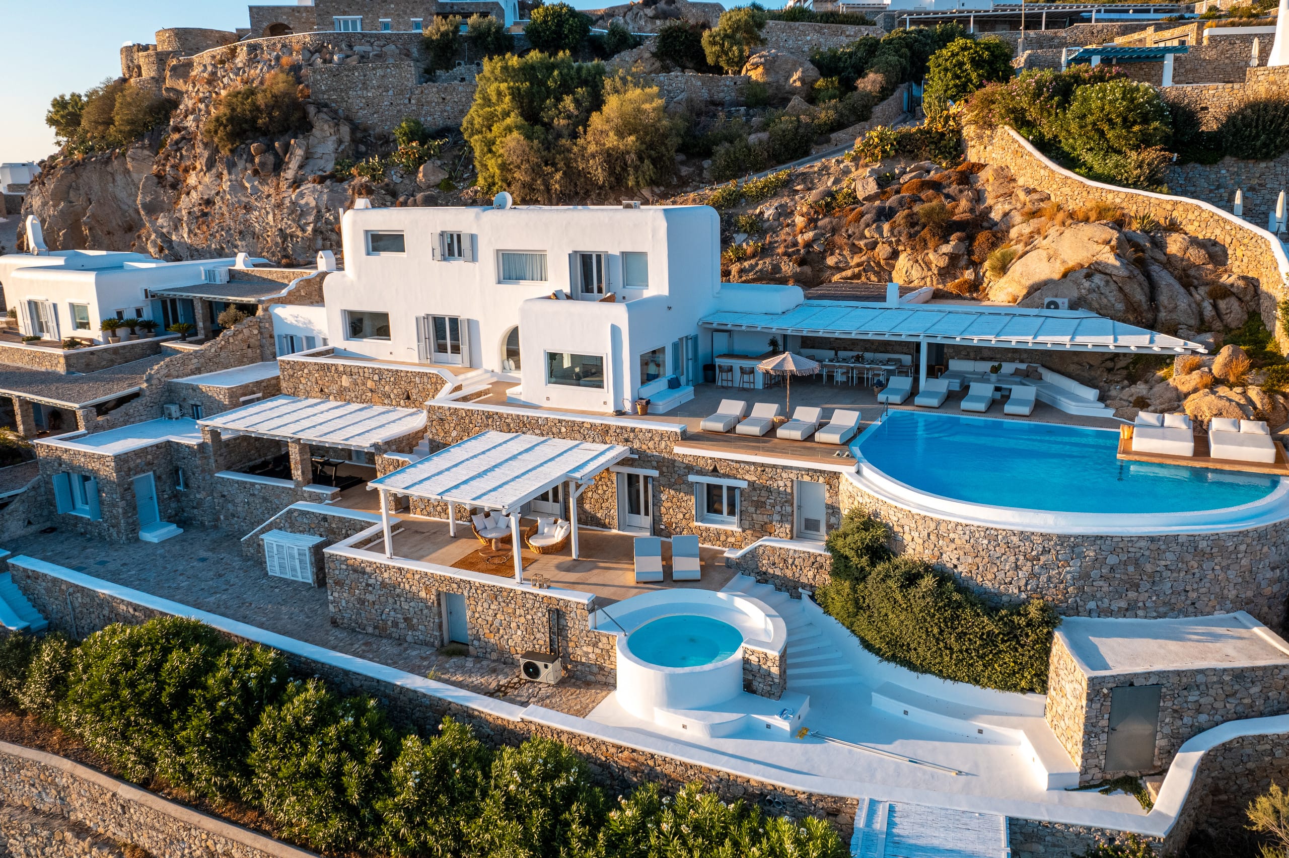 Villa Sagini, Agios Lazaros 27