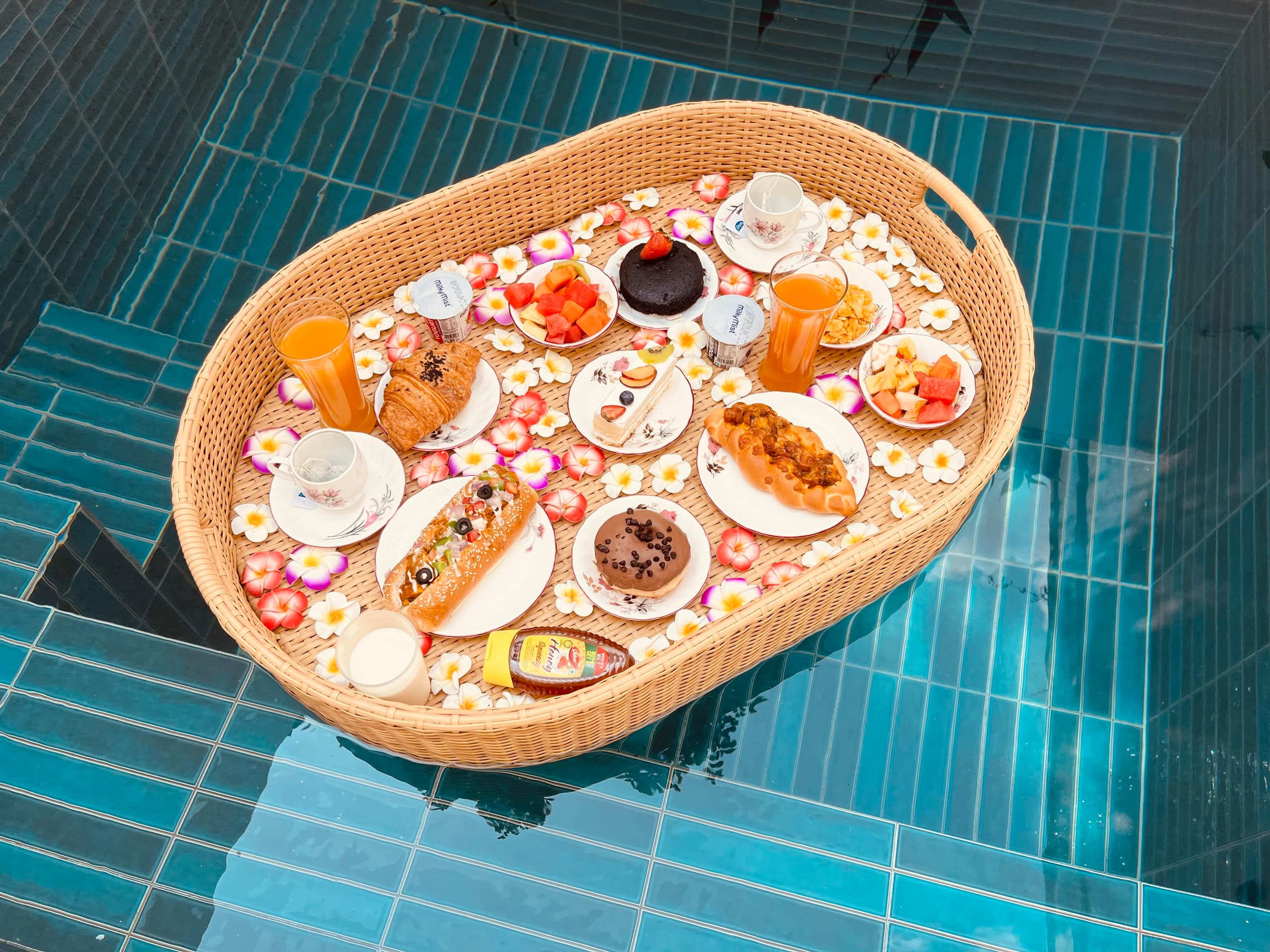 Ayara Cottage Cozy room with private pool 8