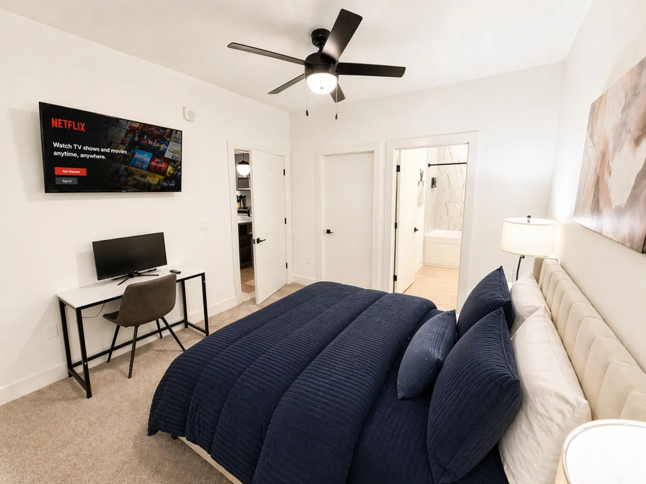Luxury Palmer Parkside Condo w/ Regions Field View 9