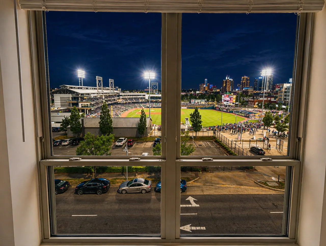 Luxury Palmer Parkside Condo w/ Regions Field View 18