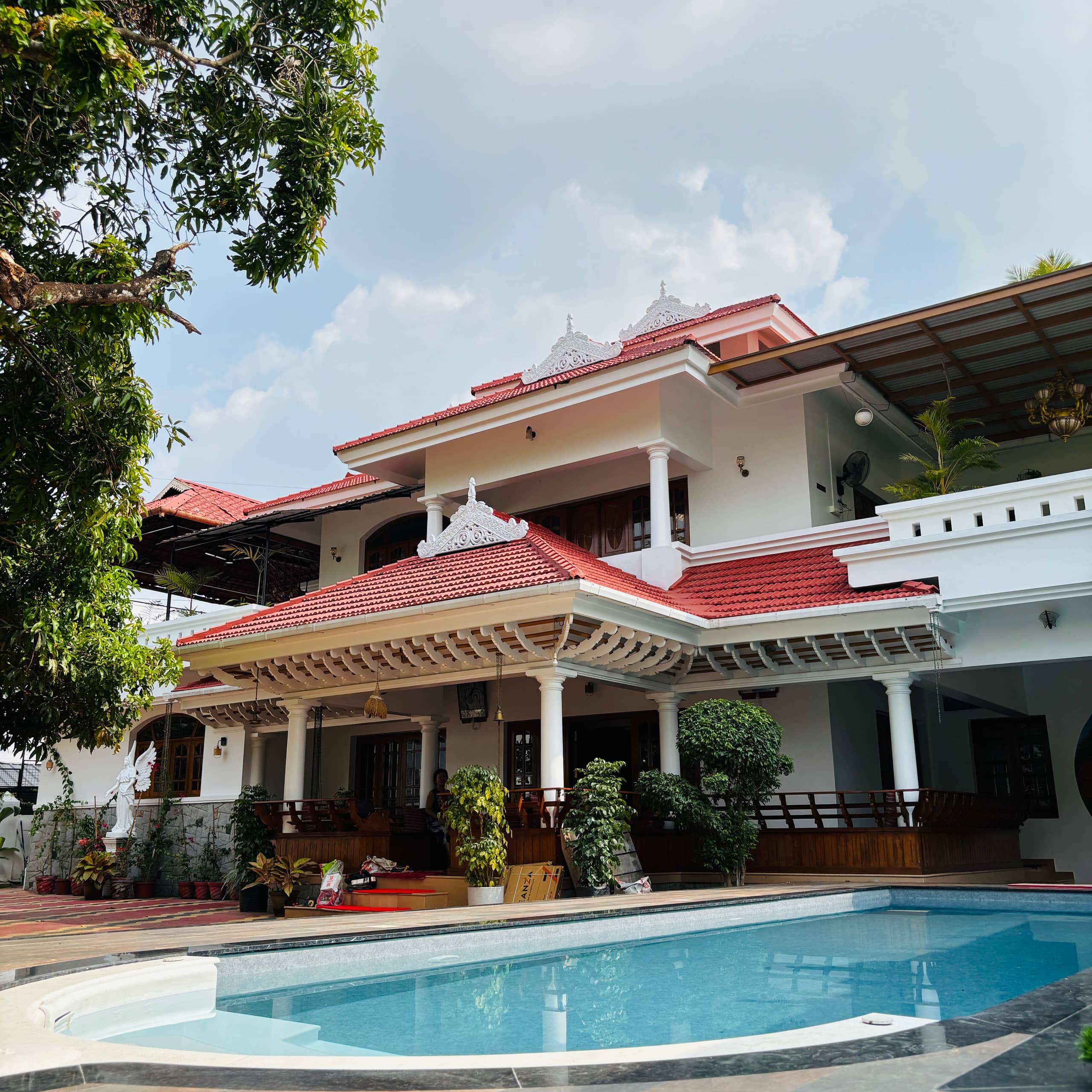 Parudeesa Lux Heritage Palace Pool /Kochi, Kerala 3