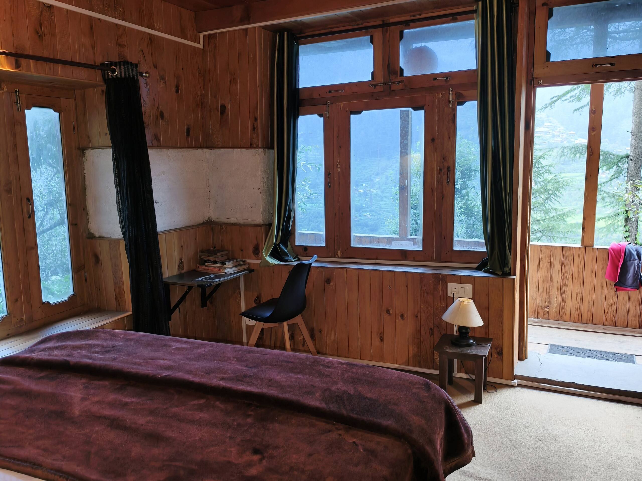 Chaman Cottage Jibhi 2 13