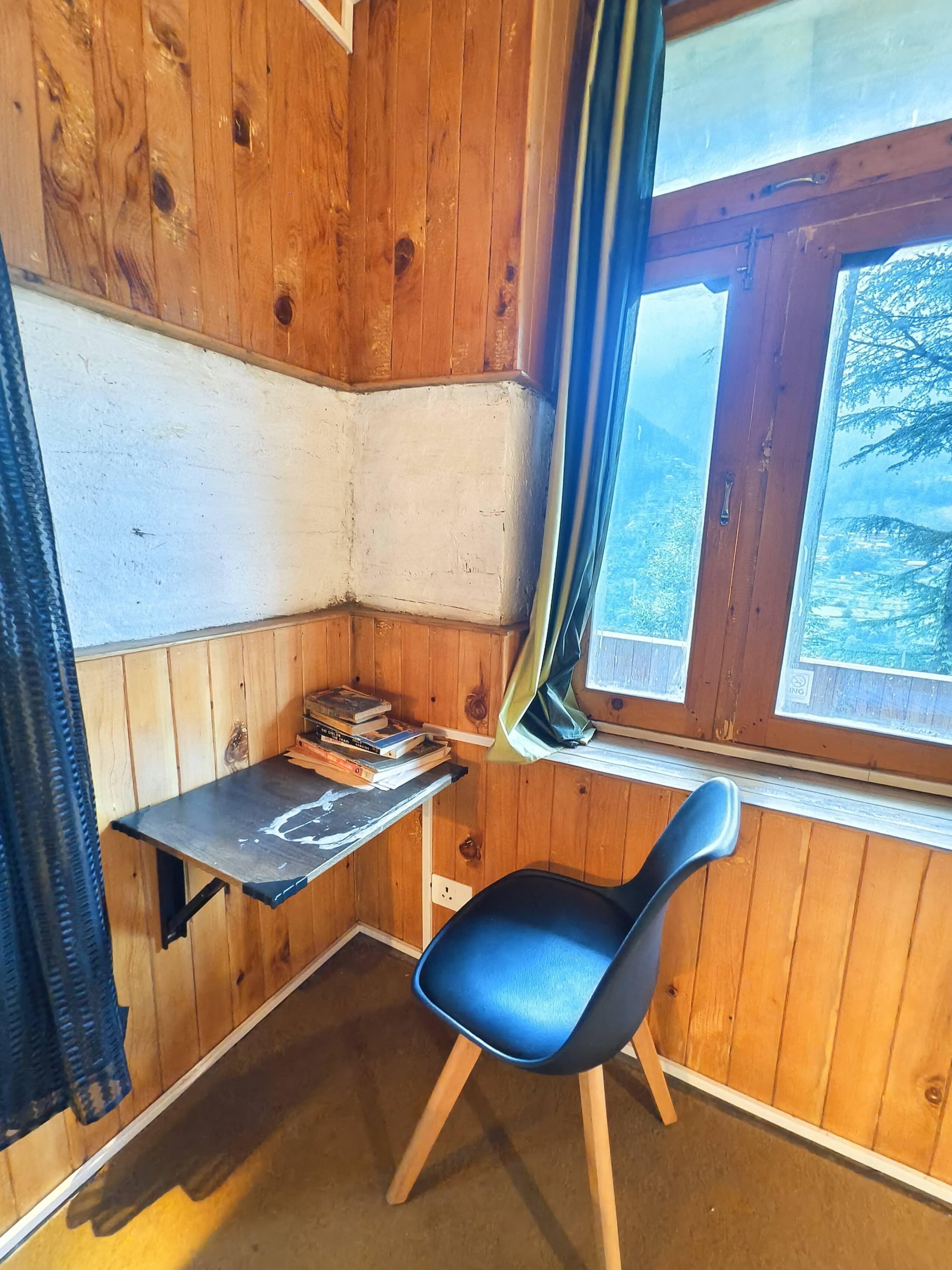 Chaman Cottage Jibhi 2 16