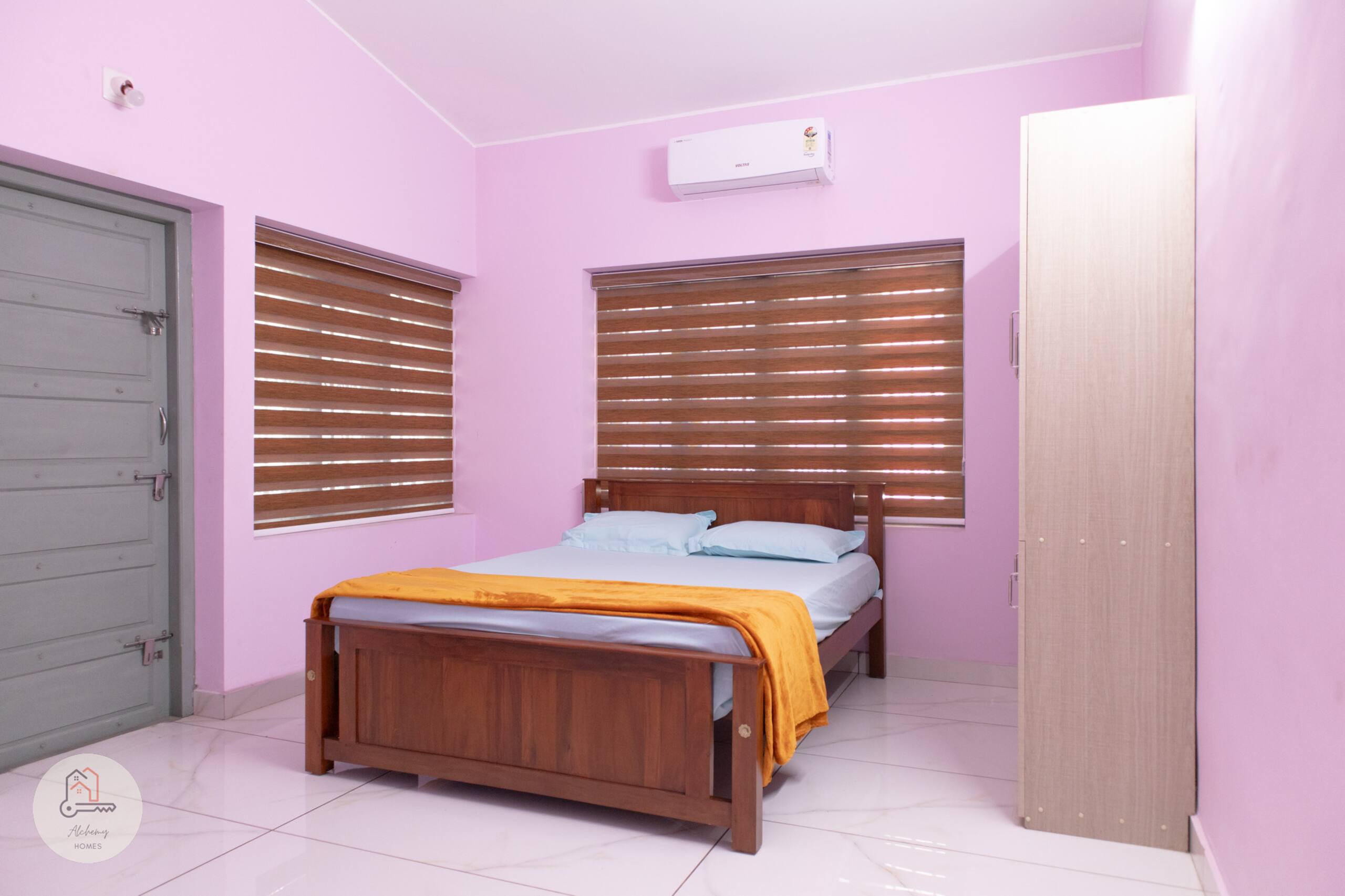 Udhayam 3BHK Homestay, Punkunnam 13