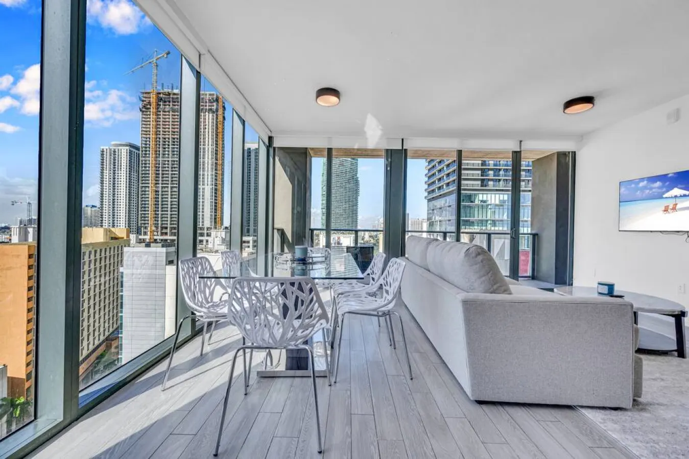 Spacious central unit in downtown Miami 20