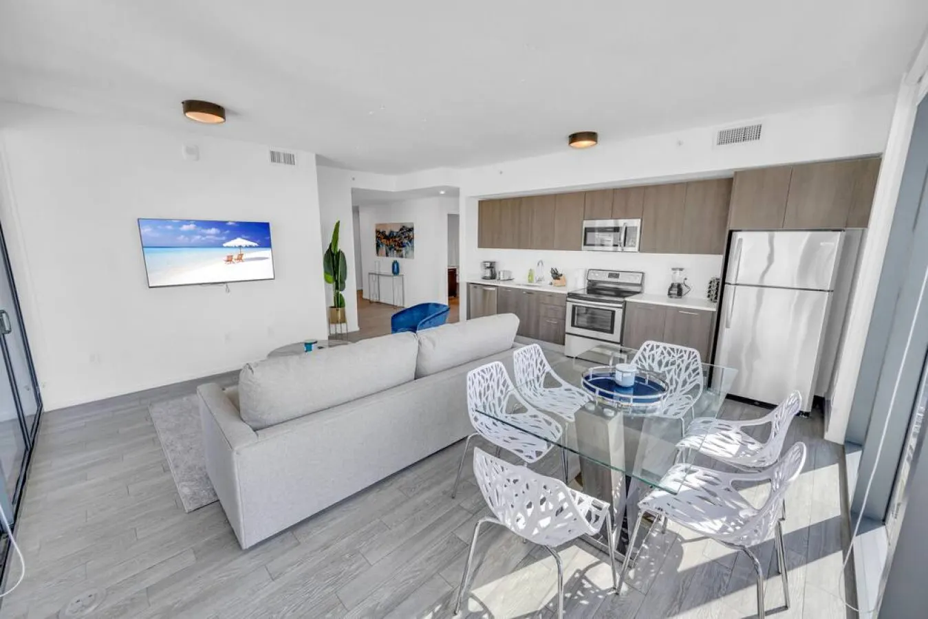 Spacious central unit in downtown Miami 5