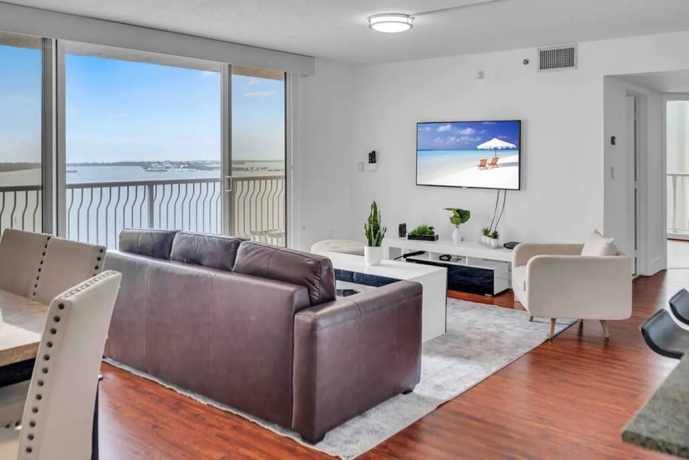 Ocean View Amazing Unit Brickell 2