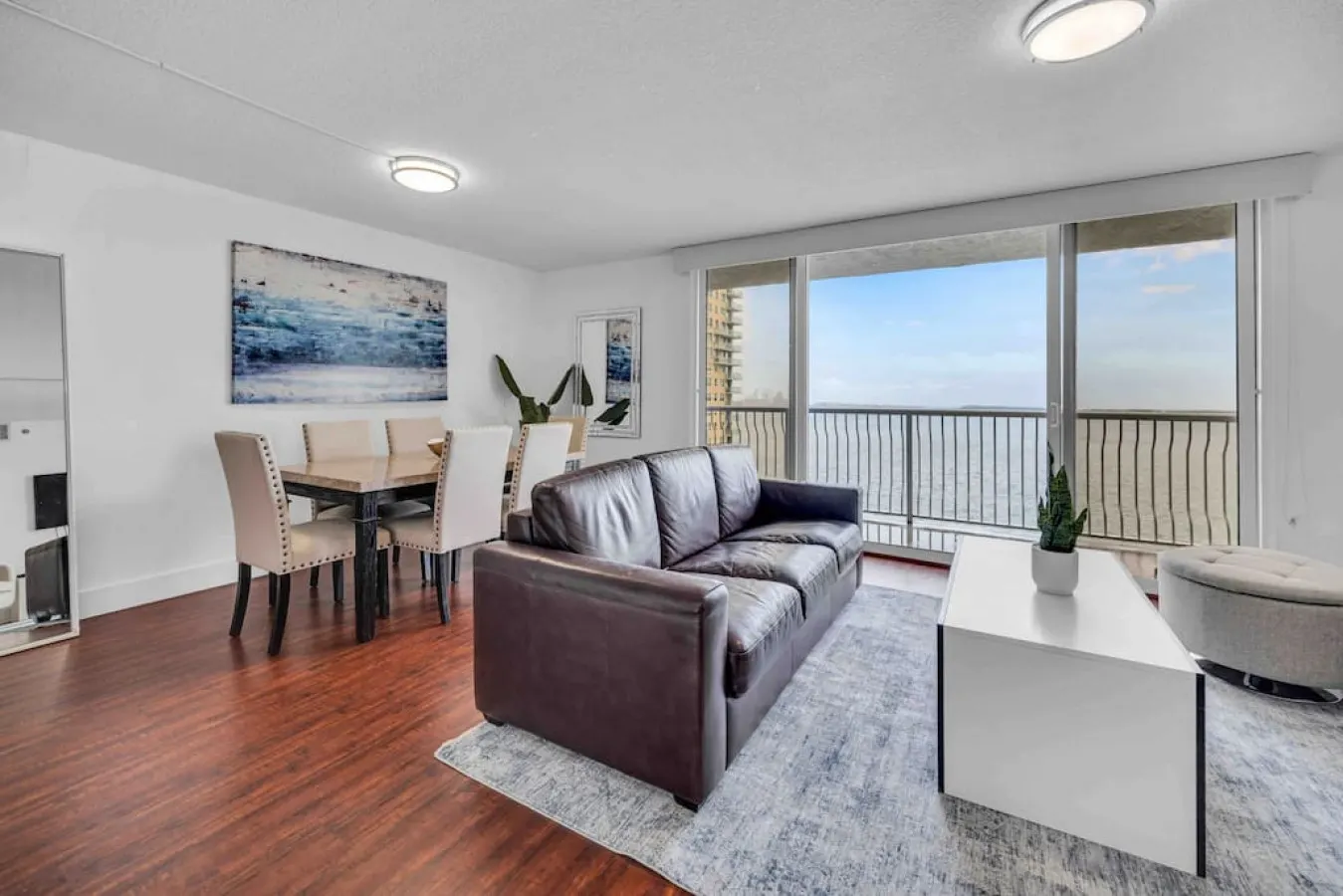 Ocean View Amazing Unit Brickell 3