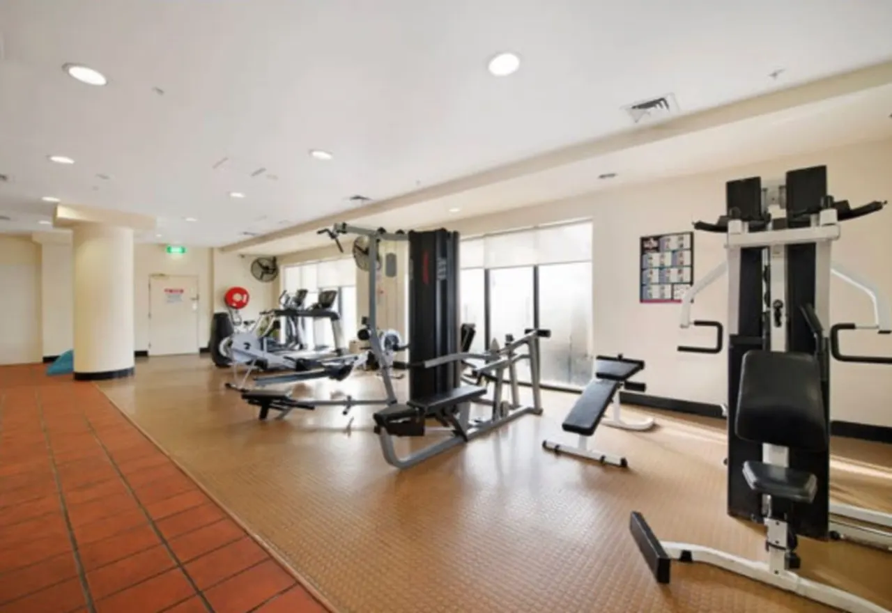 Readyset Apartments at Dockside - 2 Bedroom Apartments - LTL2 10