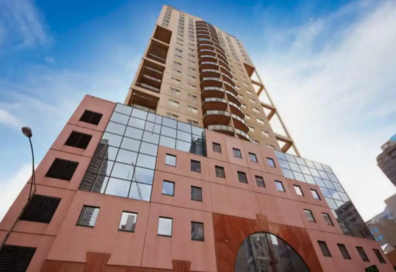 Readyset Apartments at Dockside - 2 Bedroom Apartments - LTL2 8