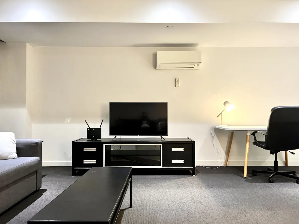 ReadySet Apartments on Little Collins - 2 Bed 2 Bath Apartment LC2 10