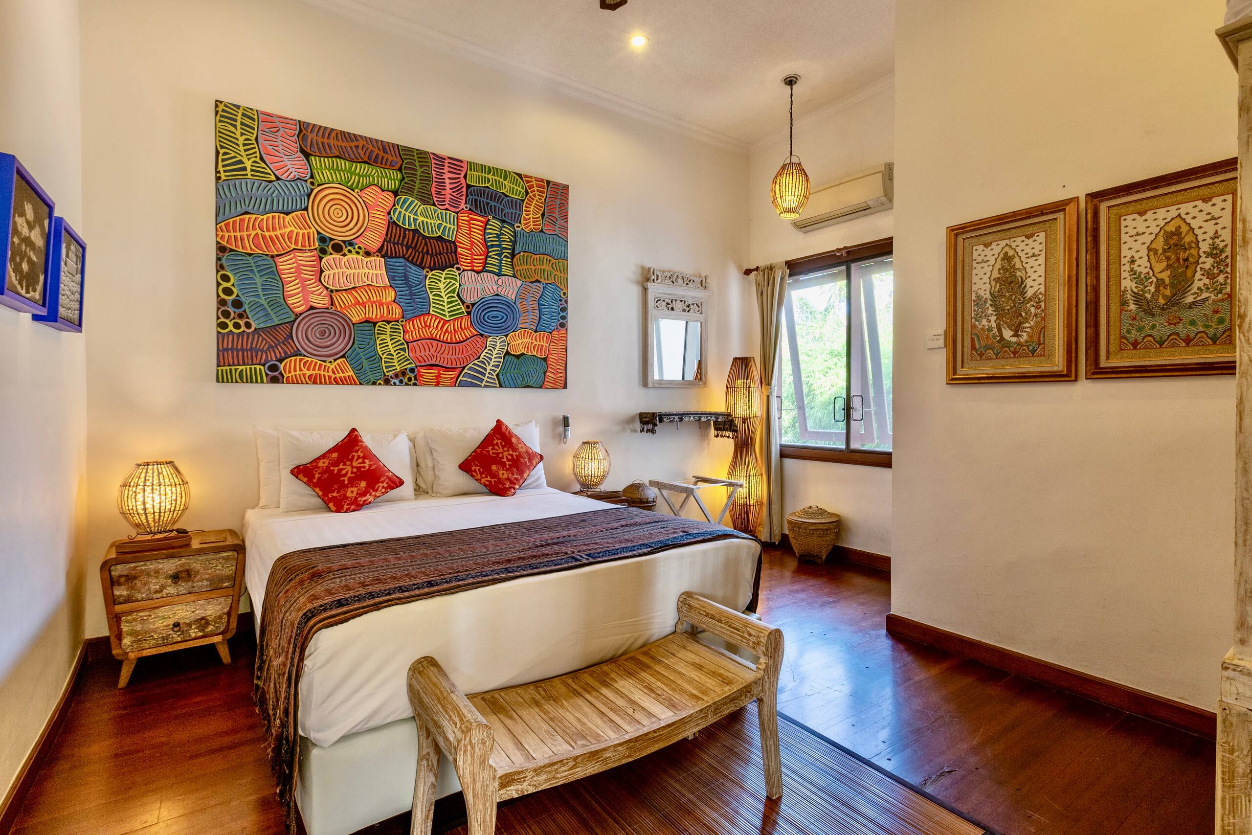 VILLA BAPAK, BEAUTIFUL 3 BDRM GARDEN VILLA,  POOL. 31