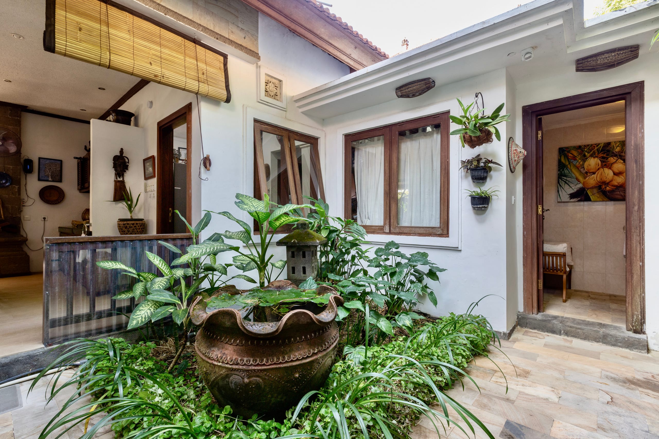 VILLA BAPAK, BEAUTIFUL 3 BDRM GARDEN VILLA,  POOL. 40