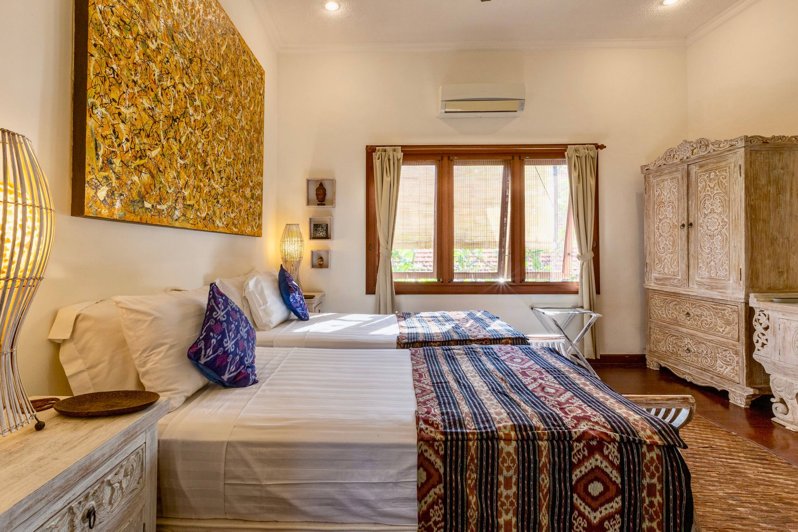 VILLA BAPAK, BEAUTIFUL 3 BDRM GARDEN VILLA,  POOL. 29