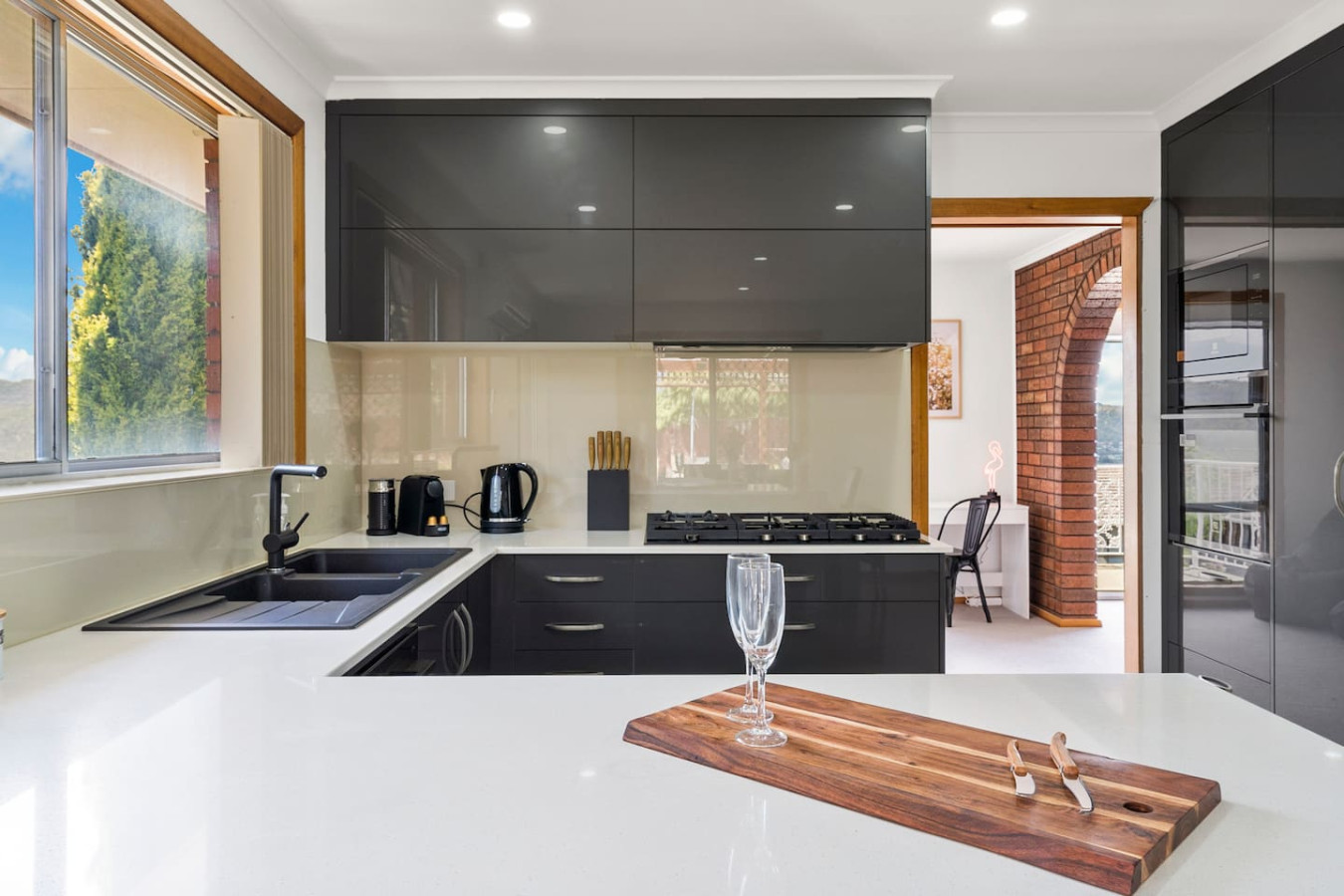 Spacious Family Home with Views
