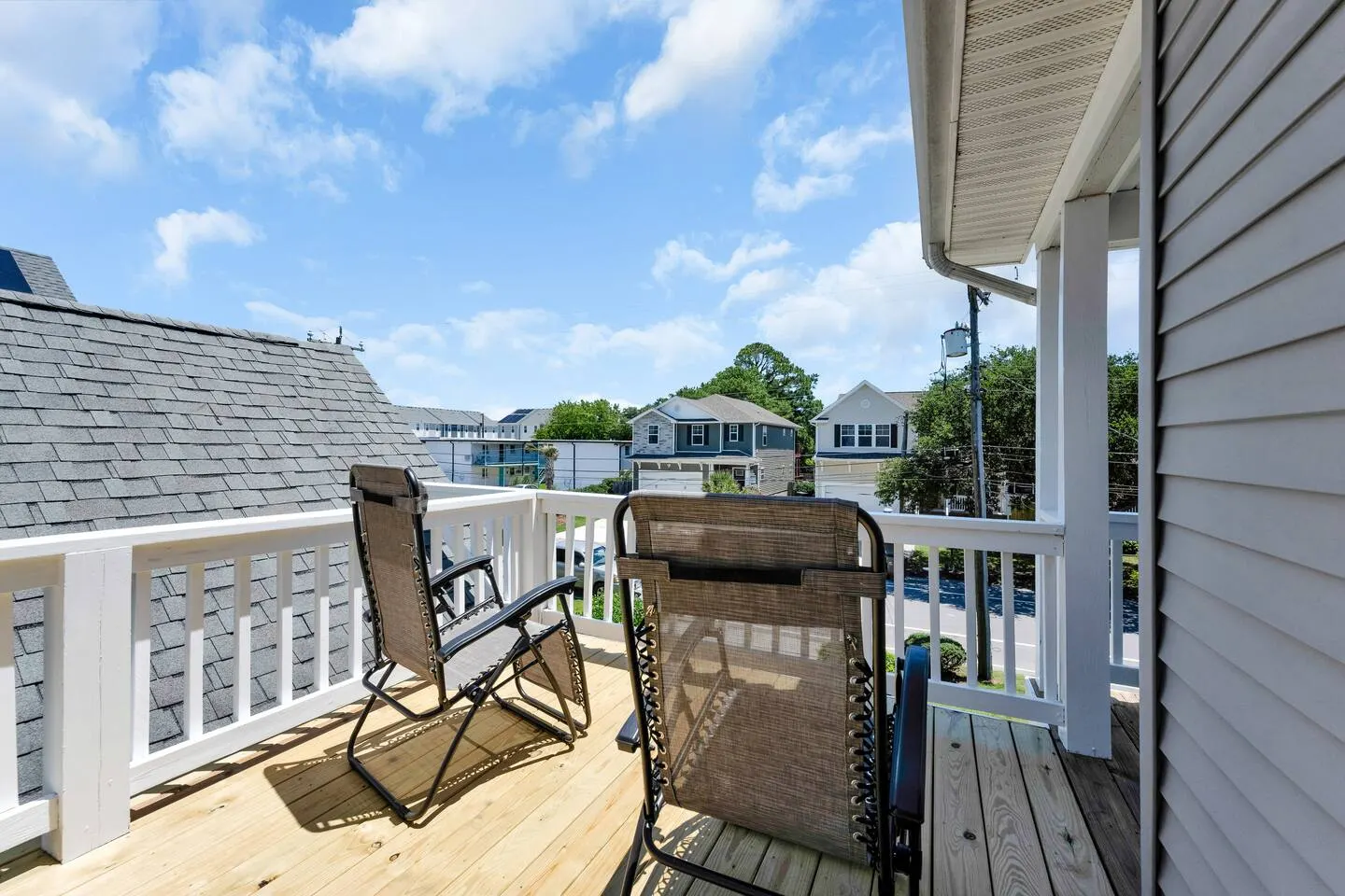 4 BR Beach Retreat - 2 Suites - Dogs Welcome 10