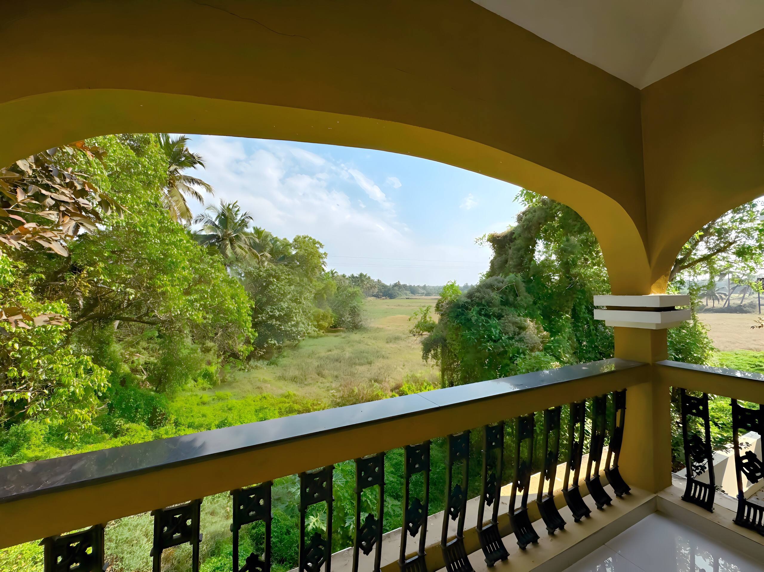 Calvin's Villa close to beach 32