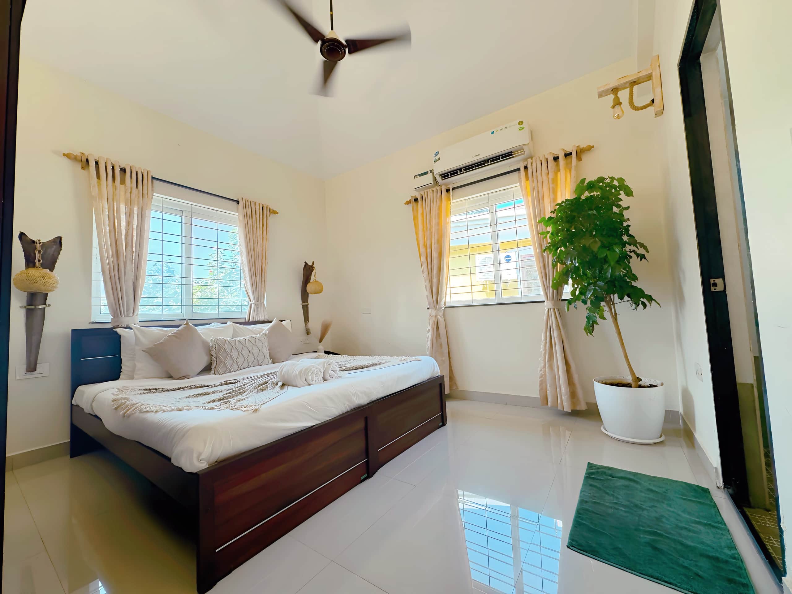 Calvin's Villa close to beach 23
