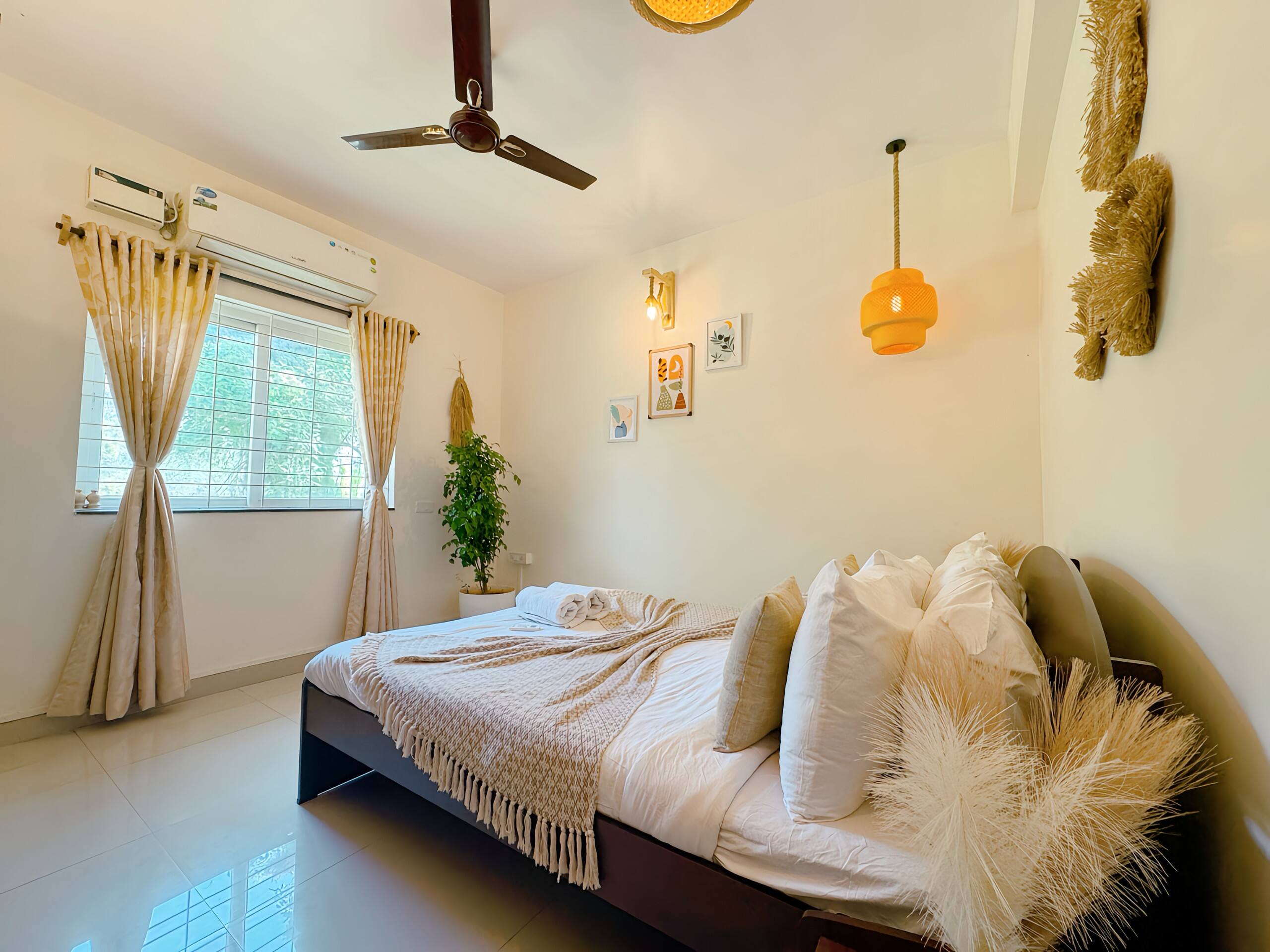 Calvin's Villa close to beach 8