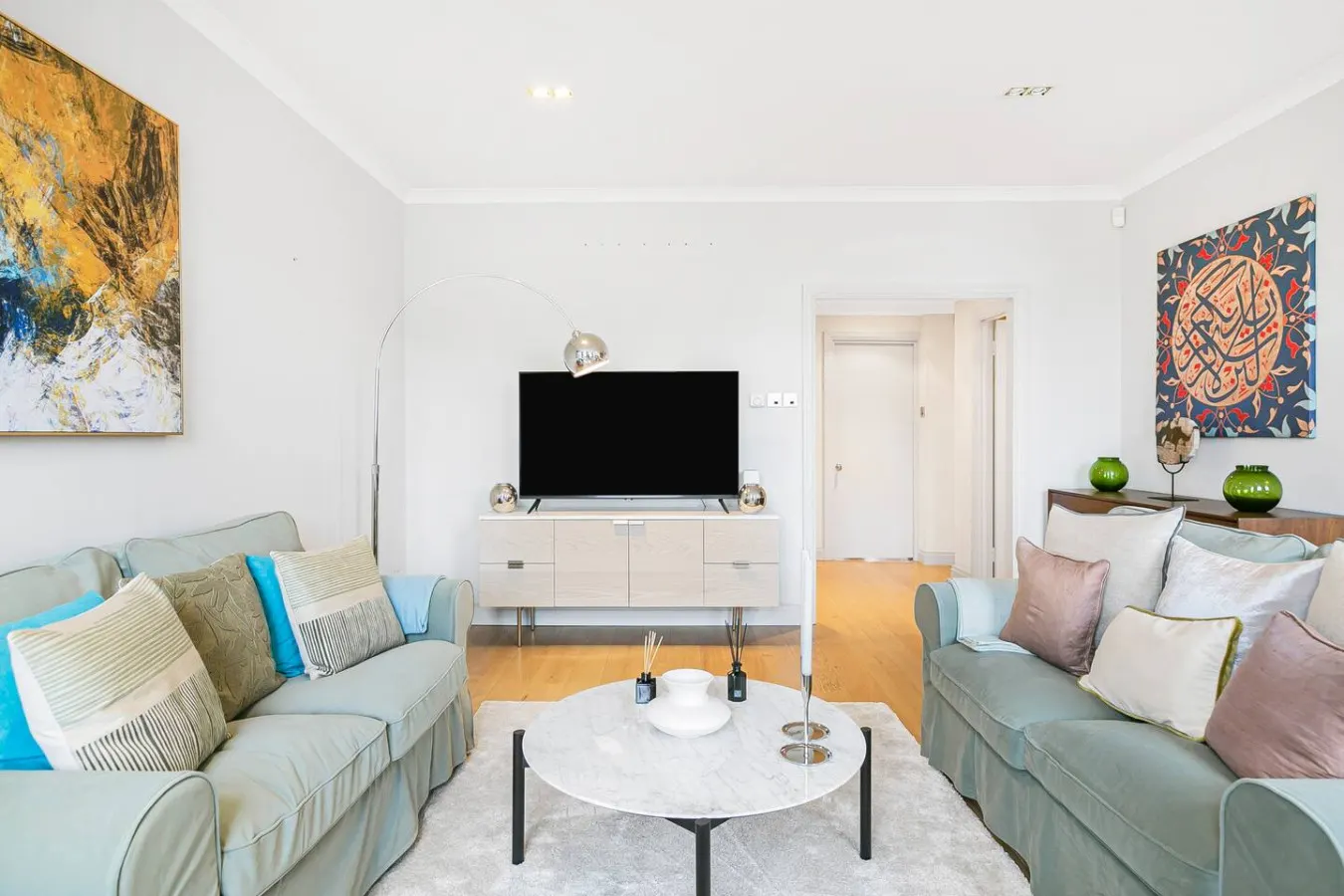 Knightsbridge 2-Bed Hyde Park Views & Elevator 11