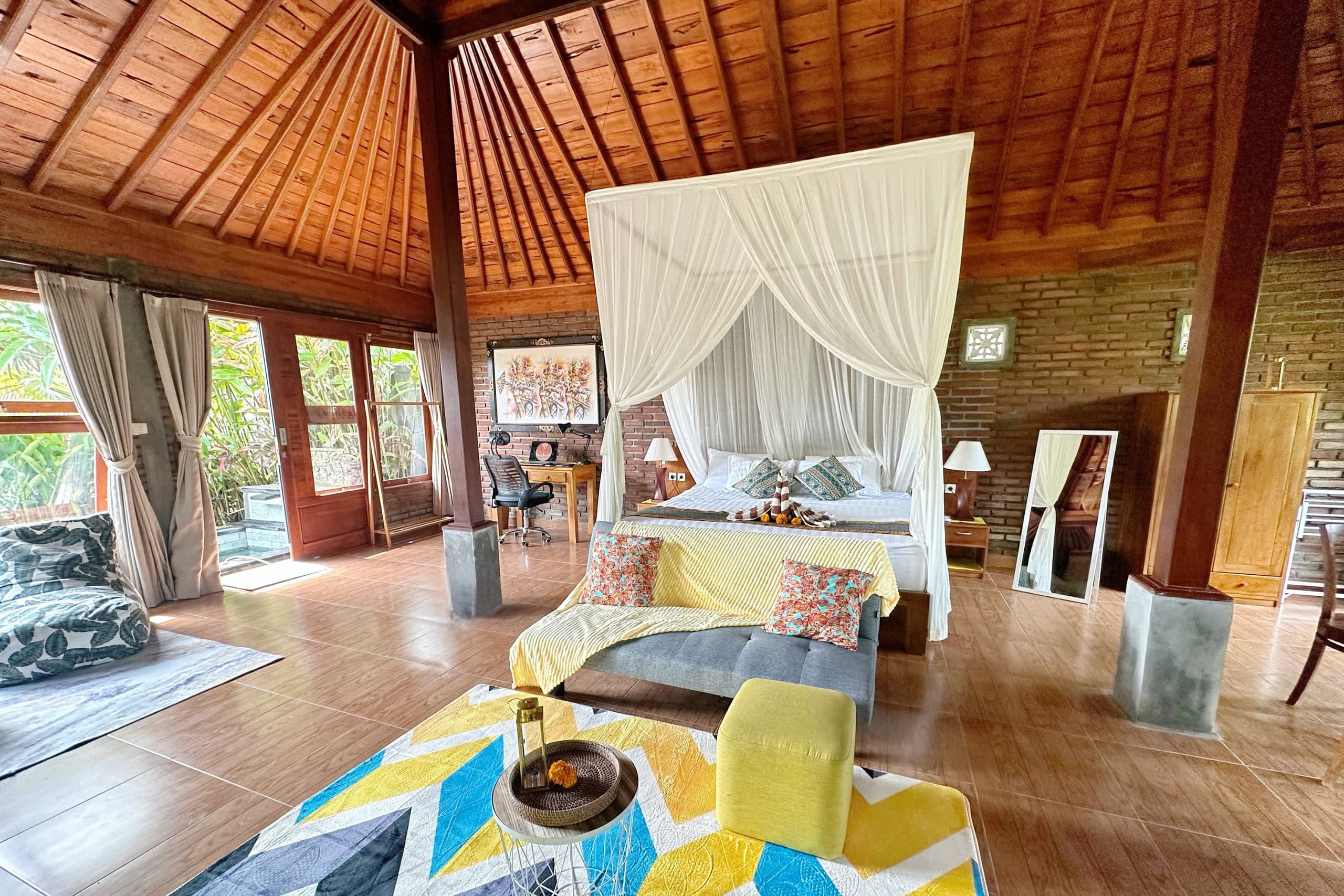 Private Jungle Suite w Pool, Yoga Shala, Kitchen — photo 3