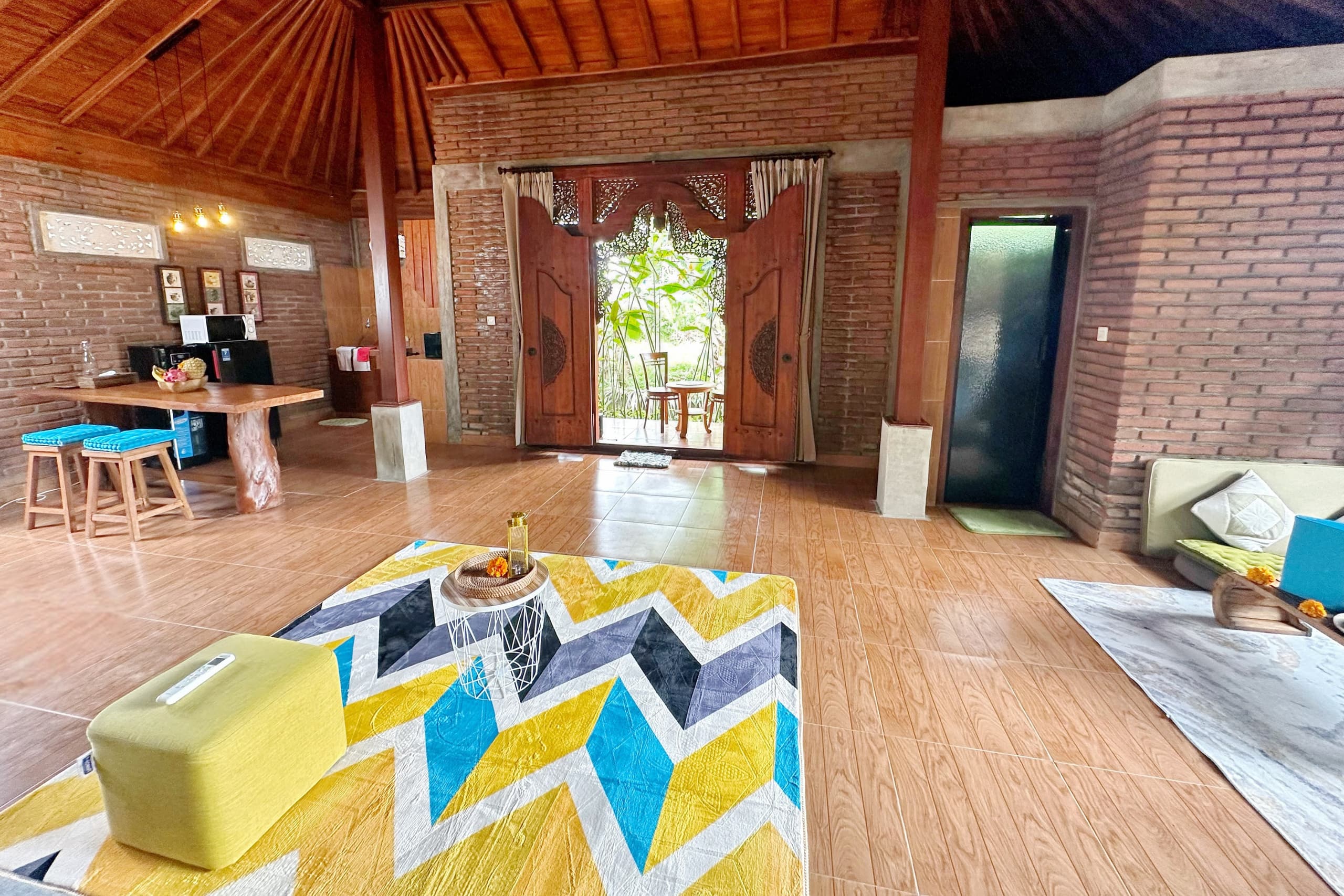 Private Jungle Suite w Pool, Yoga Shala, Kitchen 8