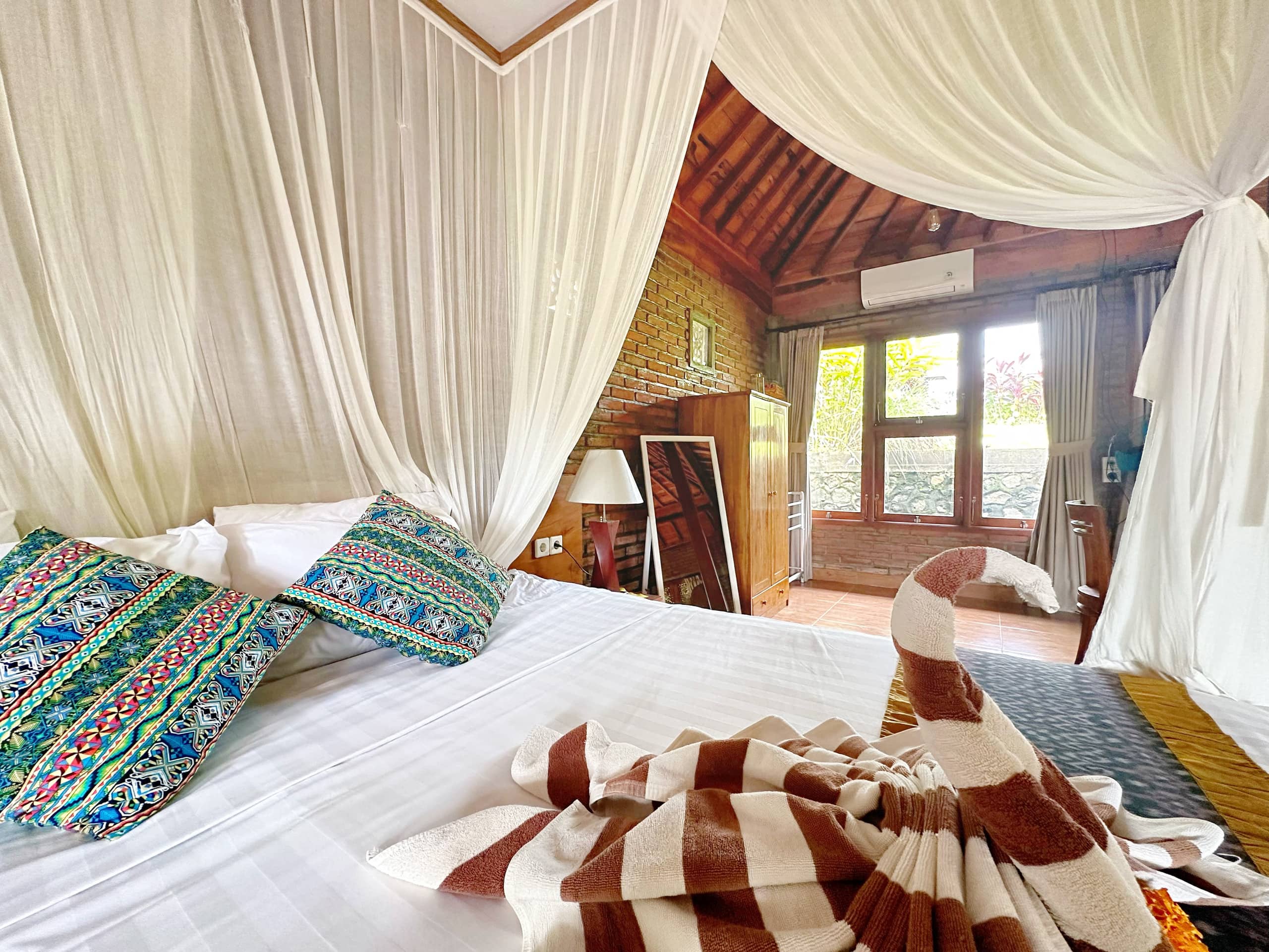 Private Jungle Suite w Pool, Yoga Shala, Kitchen 30