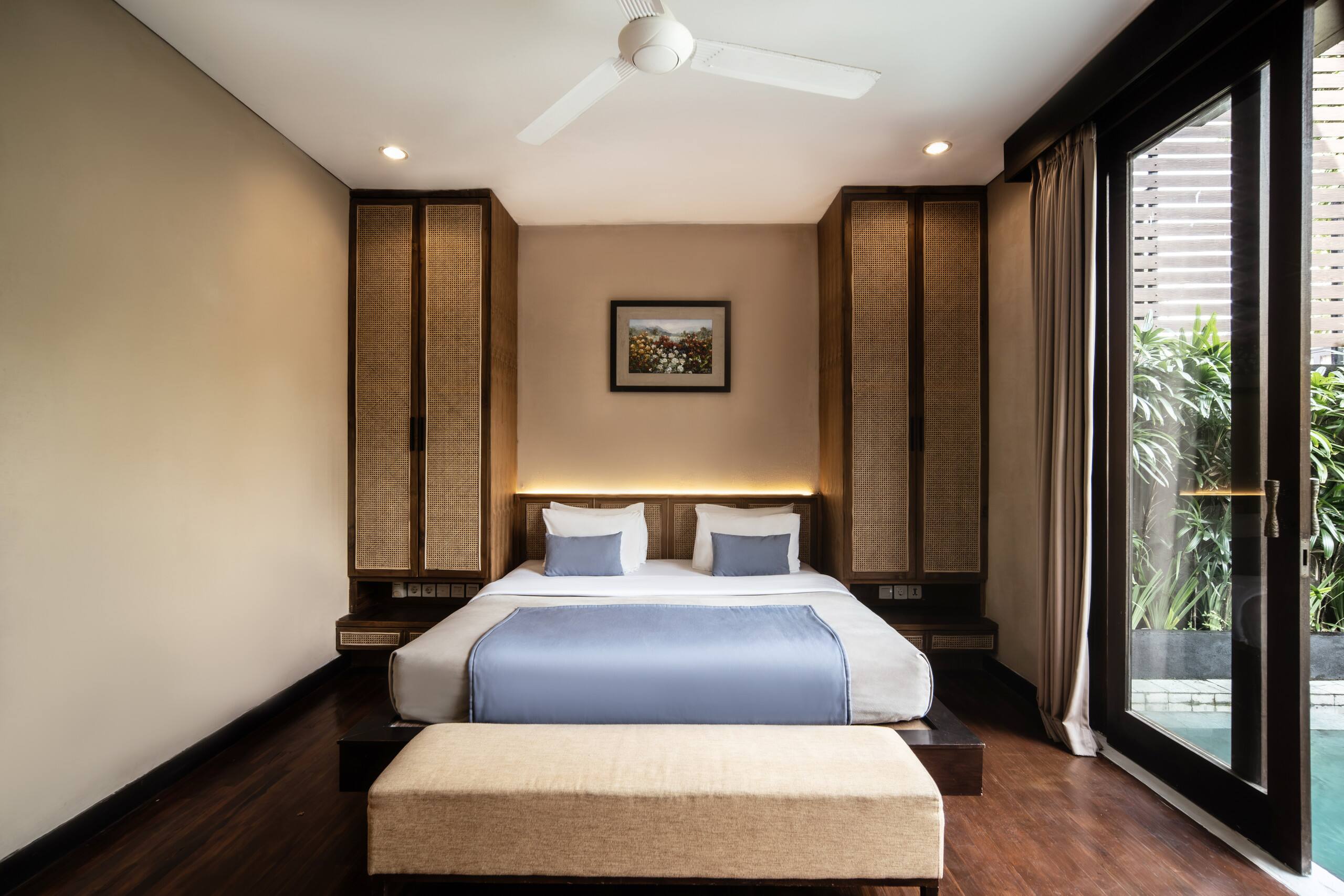 Canggu Circle Villa — photo 5
