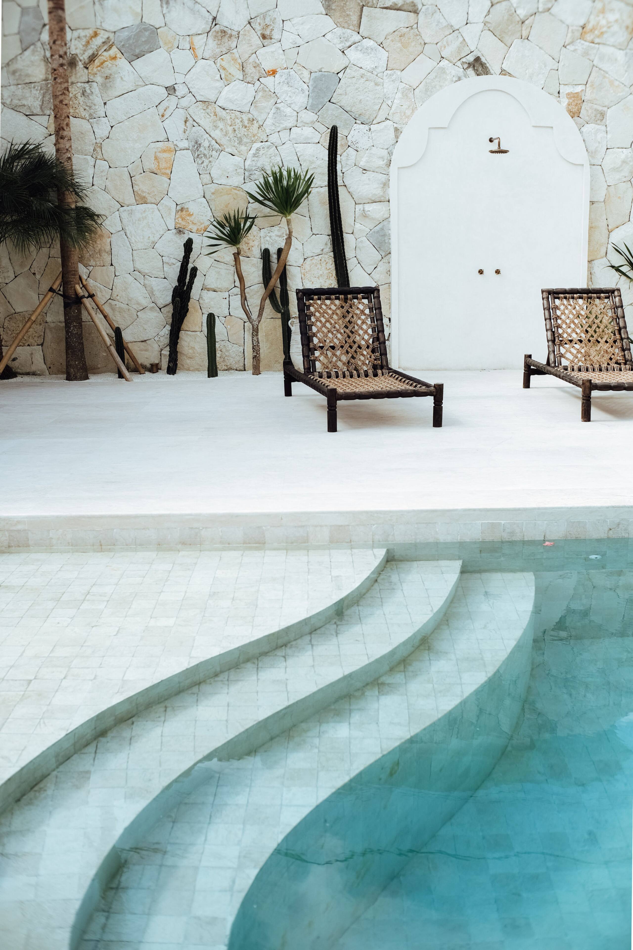 Artfully Designed Villa 31