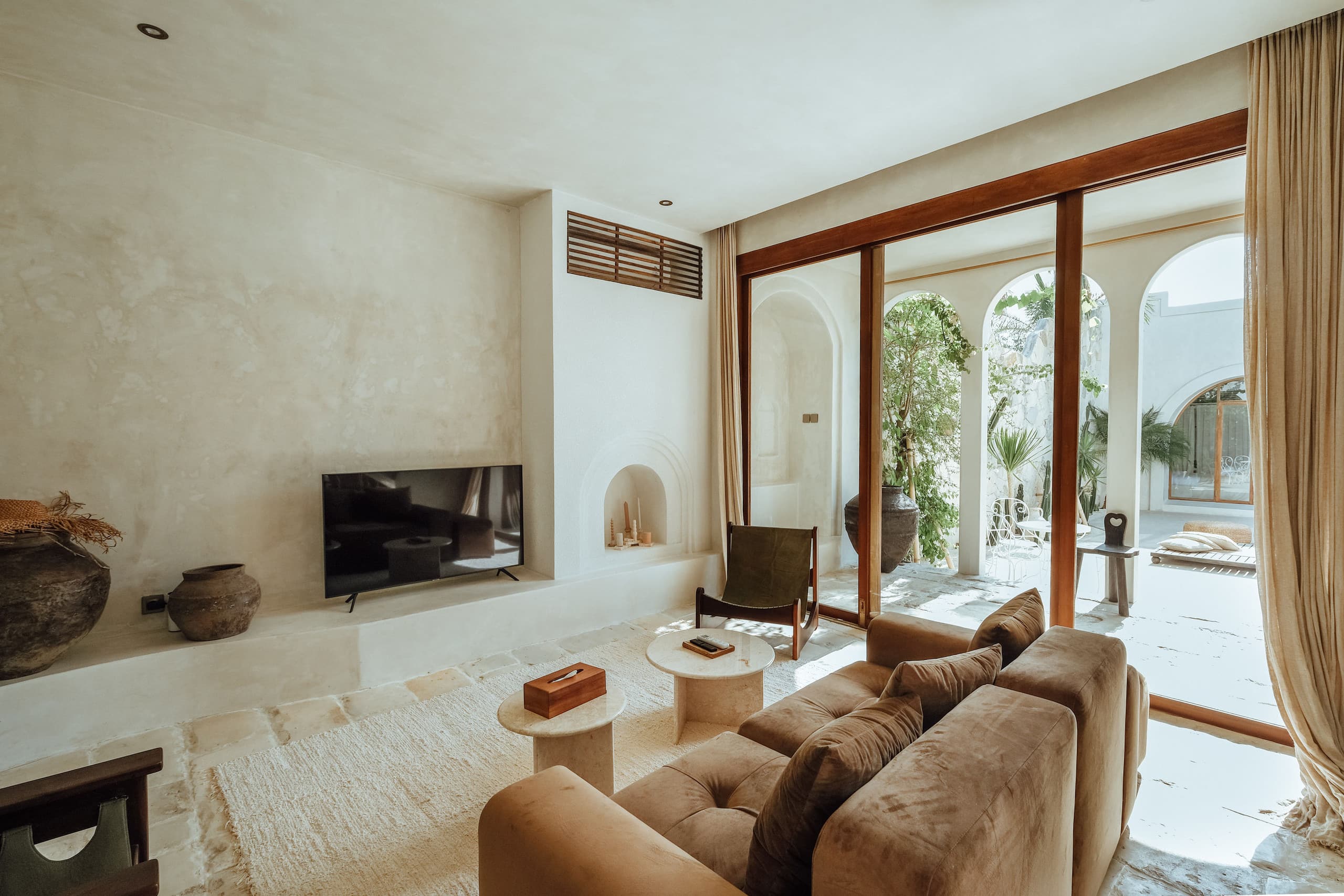 Artfully Designed Villa 9