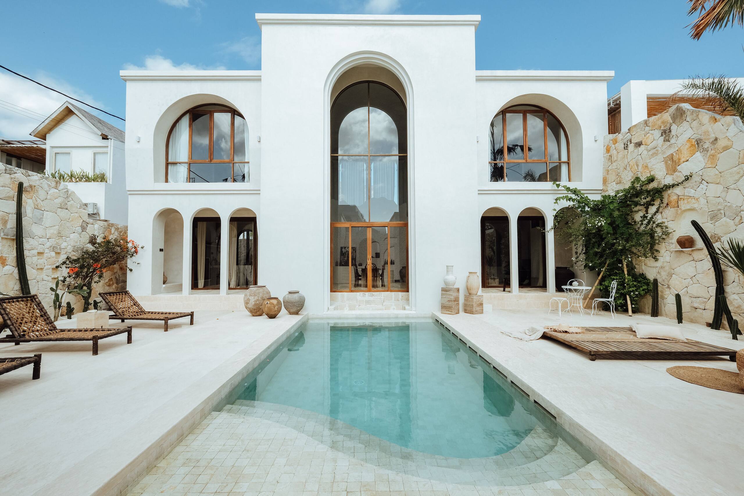 Artfully Designed Villa 26